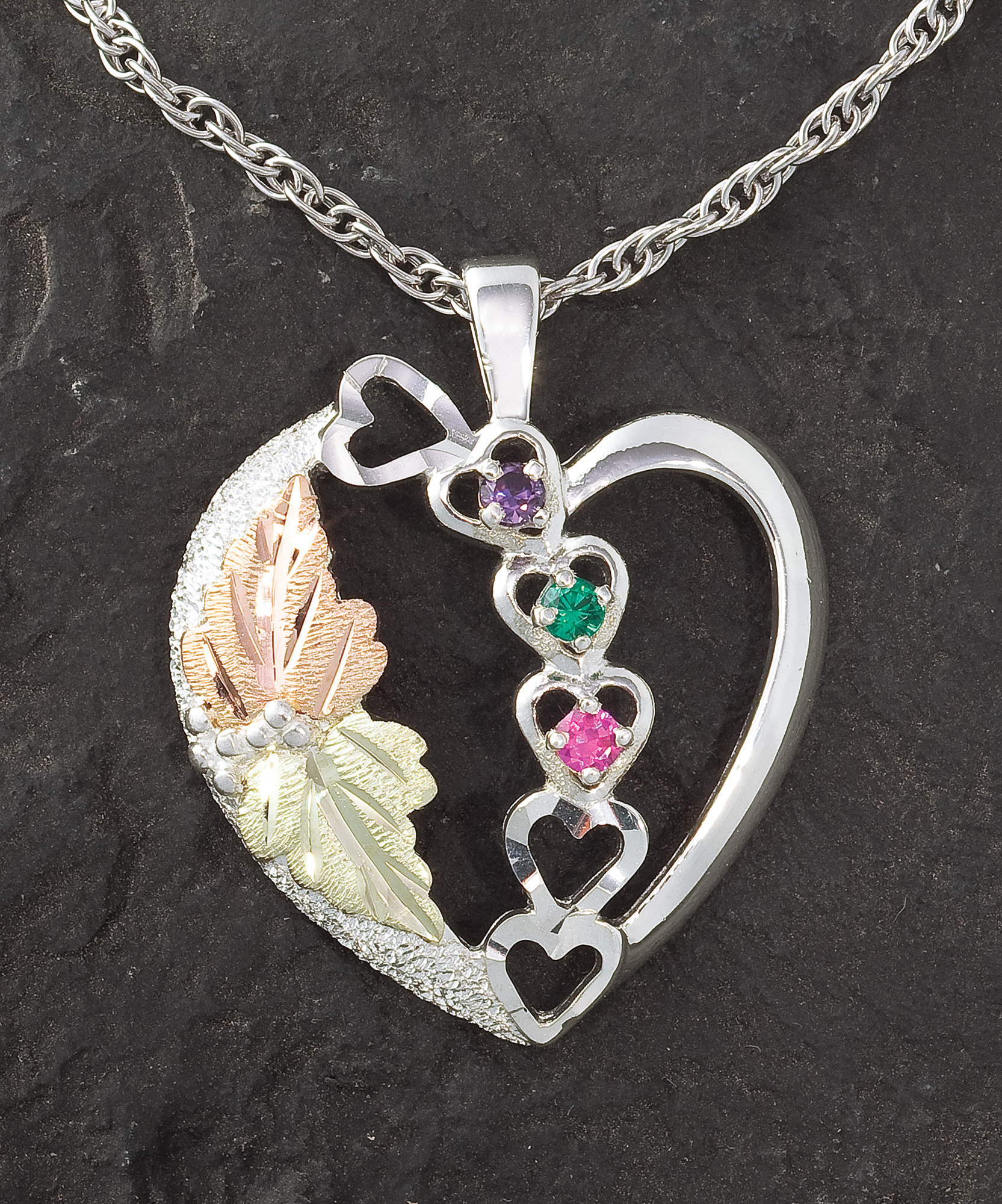 Landstroms Customized Heart Necklace - Three Stones