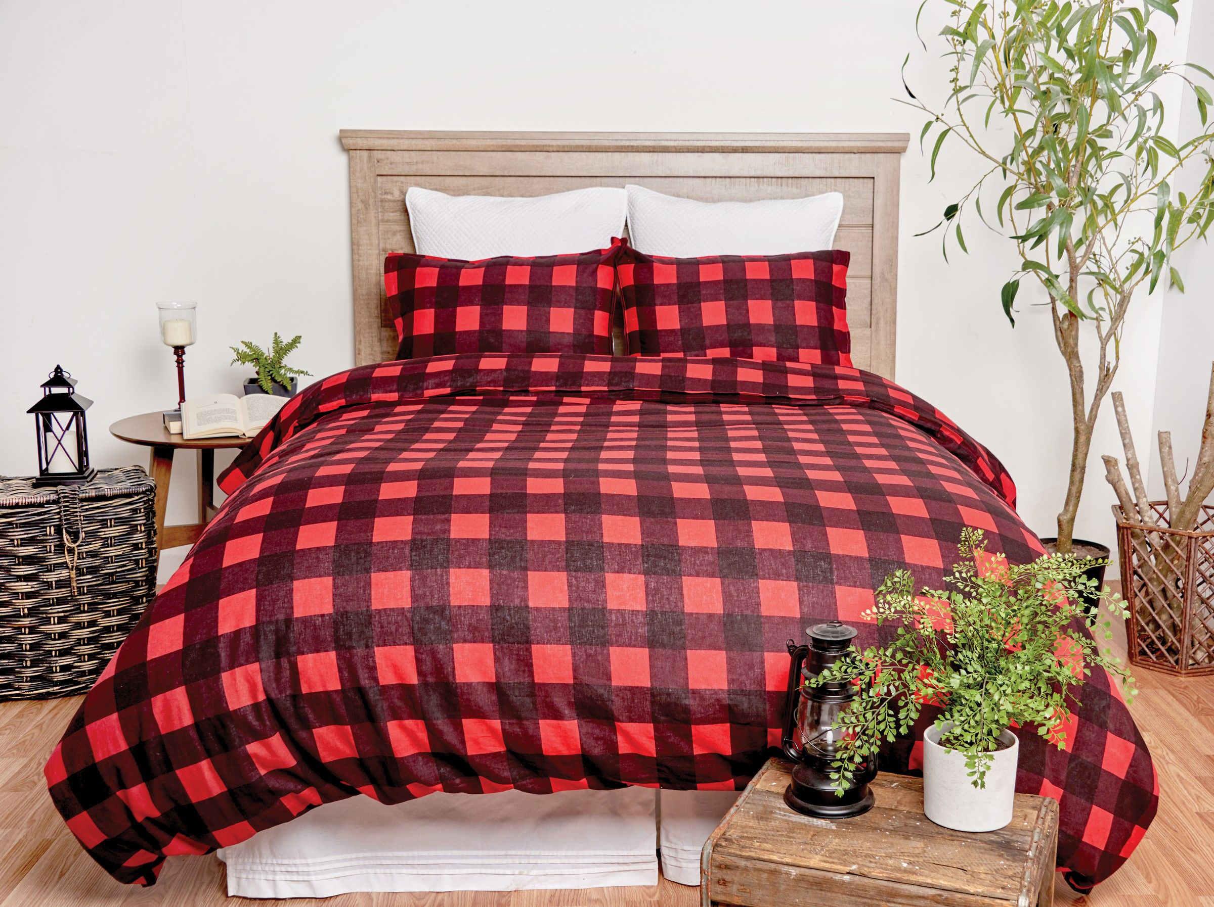 Image of C&ampF Home Buffalo Check Duvet Set - Red - King