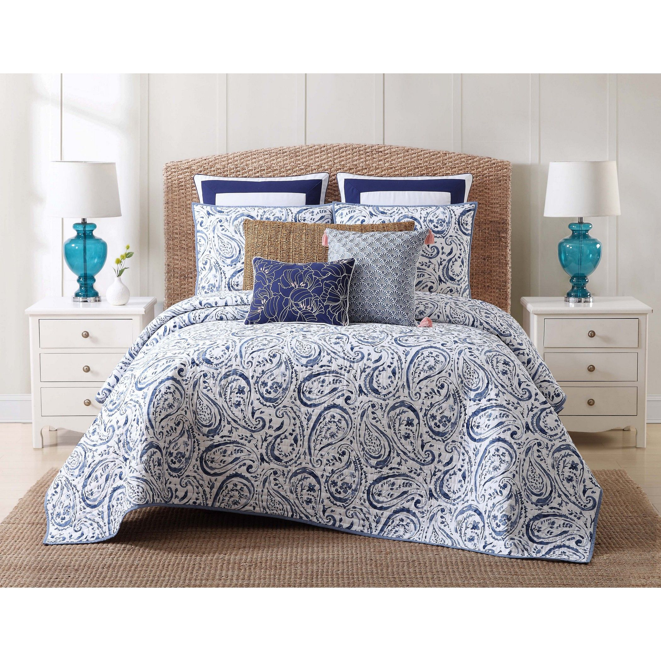 Image of Oceanfront Resort Indienne Paisley Bedding Collection Quilt Set - King