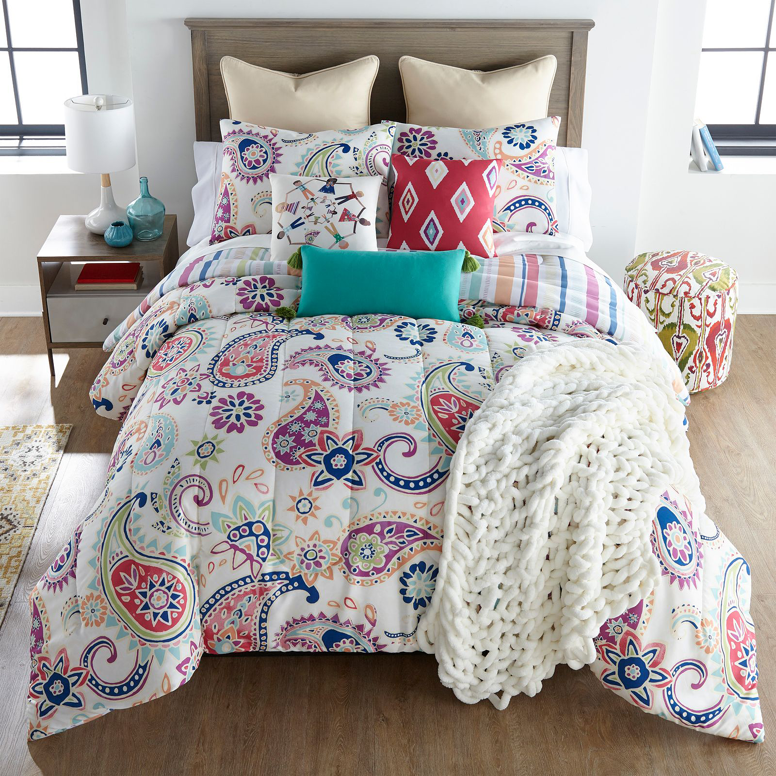 Donna Sharp Cali Bedding Collection Comforter Set - Queen