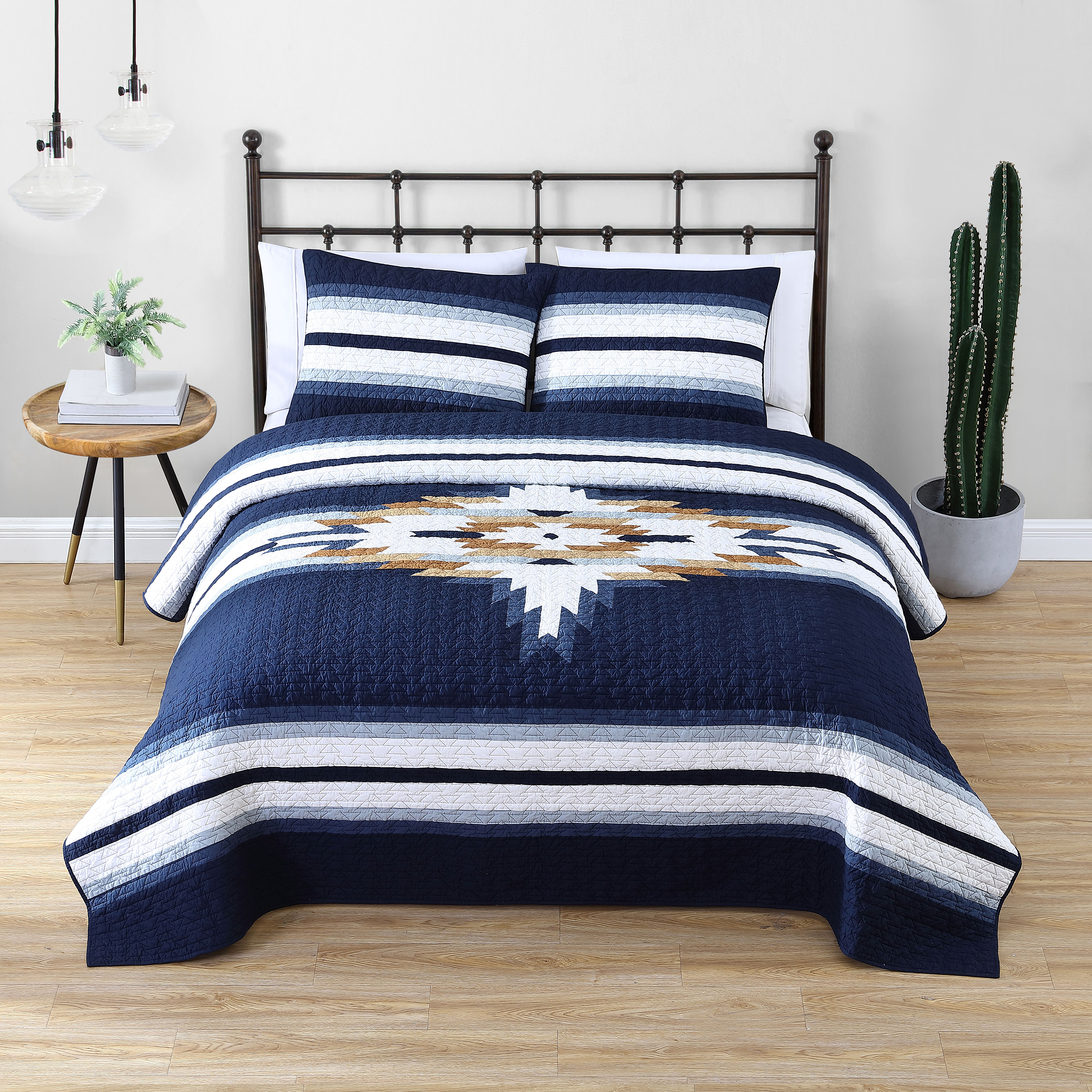 Pendleton Chief Star Bedding Collection Cotton Quilt Set - Full/Queen