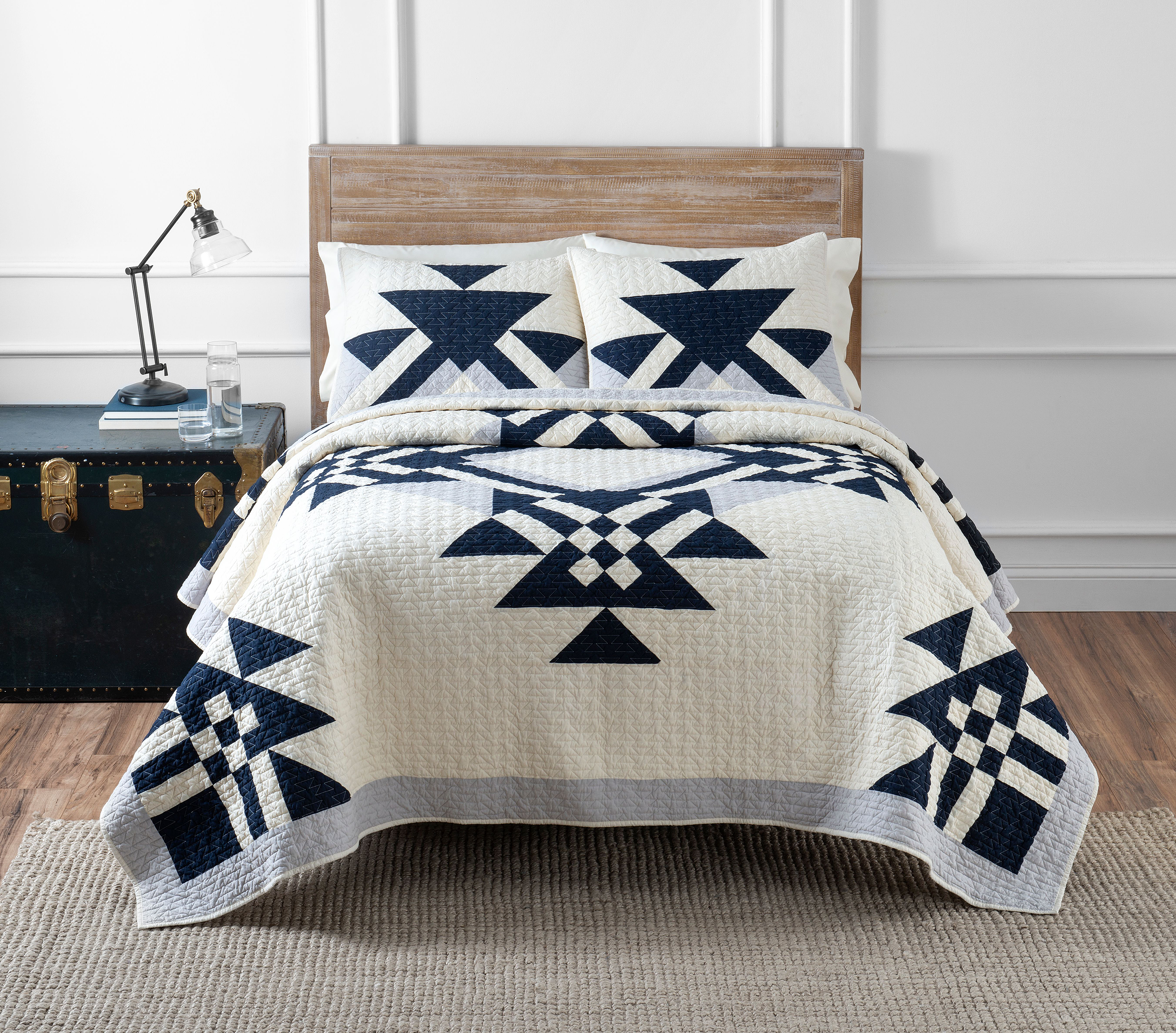 Pendleton Goose Lake Pieced Quilt Set - Full/Queen