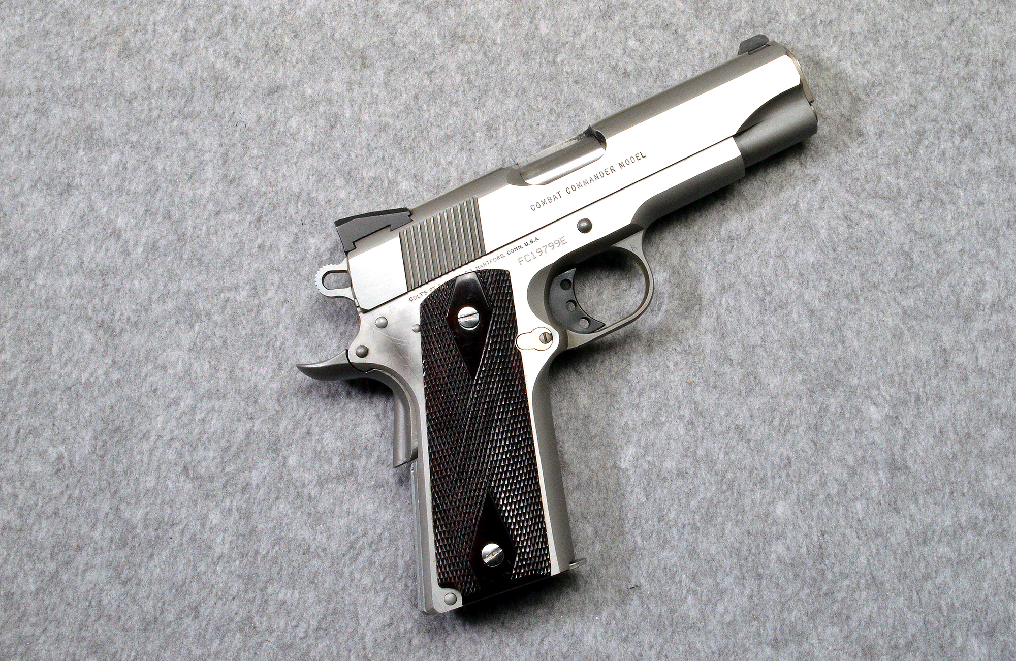 ″++COLT COMBAT COMMANDER .45 AUTO″ - Colt