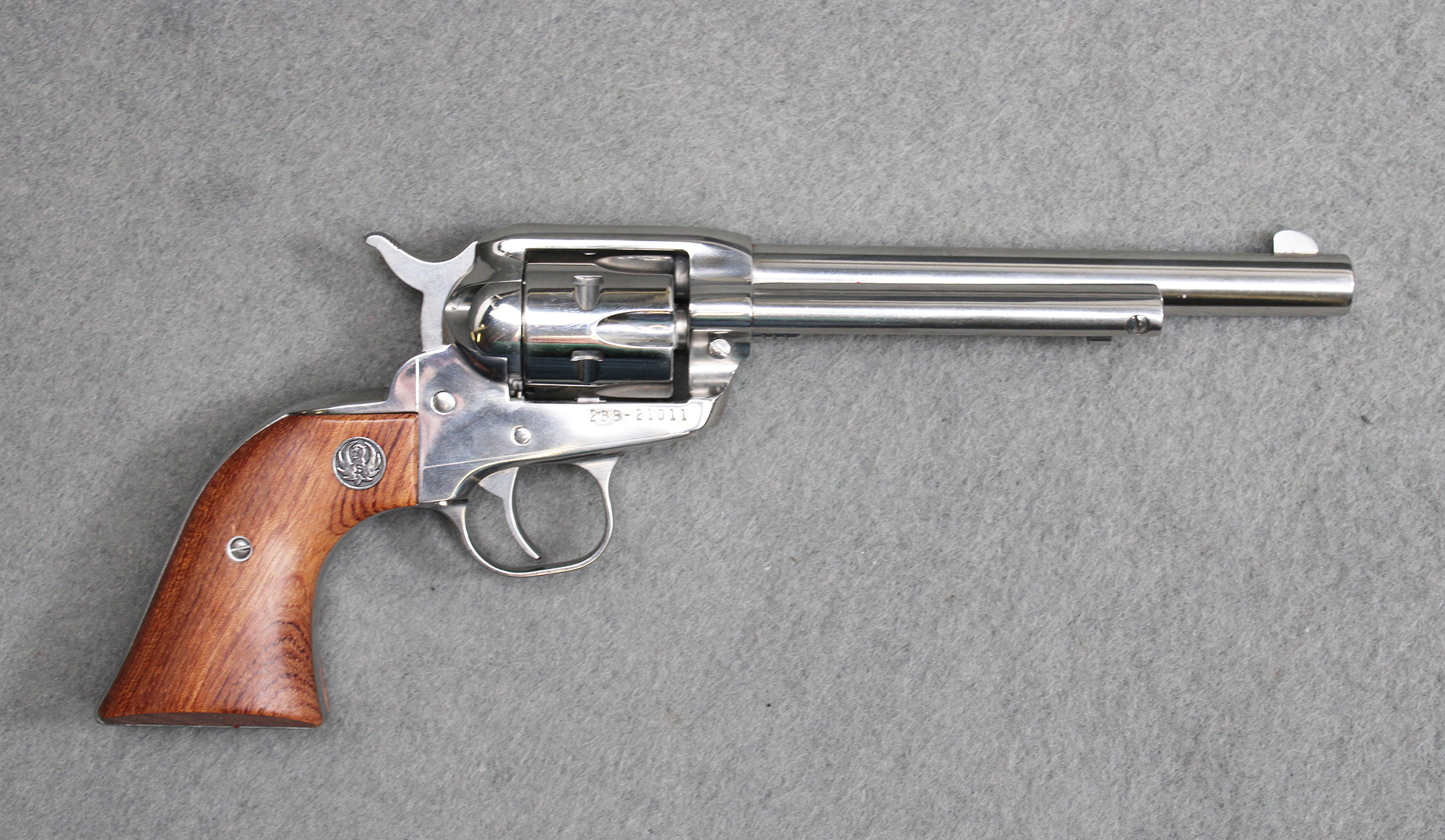 ″++RUGER NEW MODEL SINGLE-SIX .22″ - Ruger