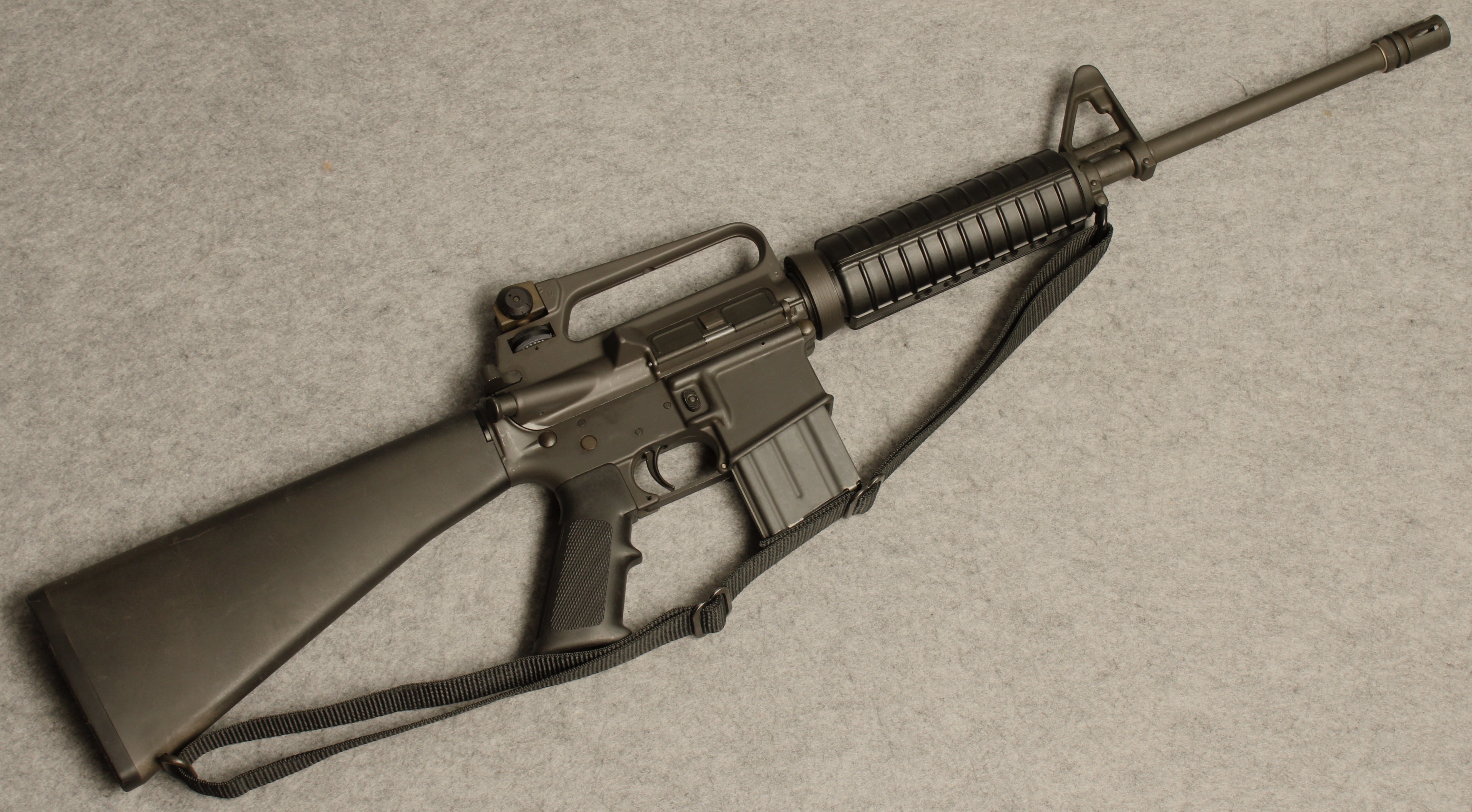 ″++COLT SPORTER LIGHTWEIGHT 5.56″ - Colt