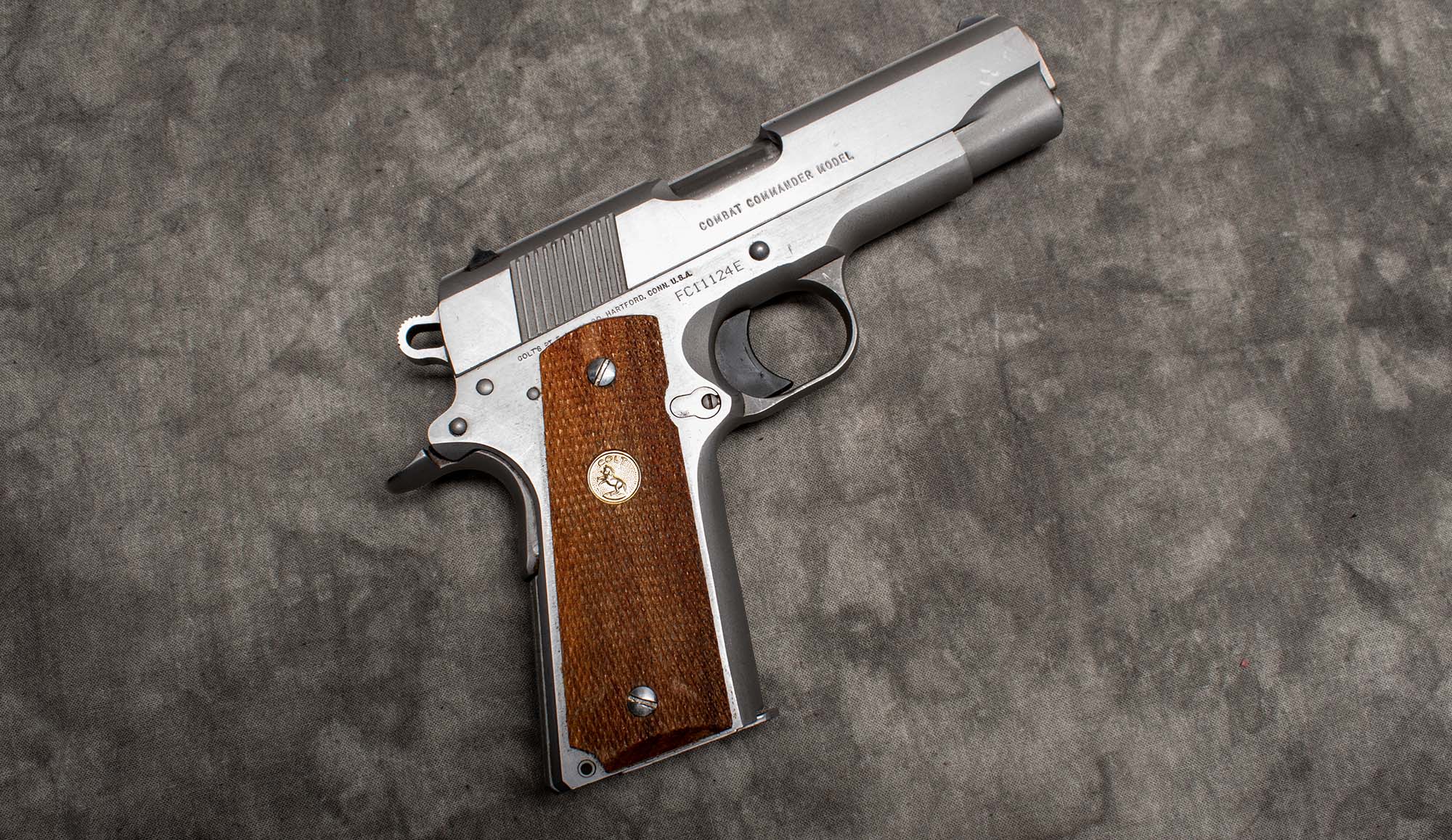 ″++COLT COMBAT COMMANDER MODEL .4″ - Colt