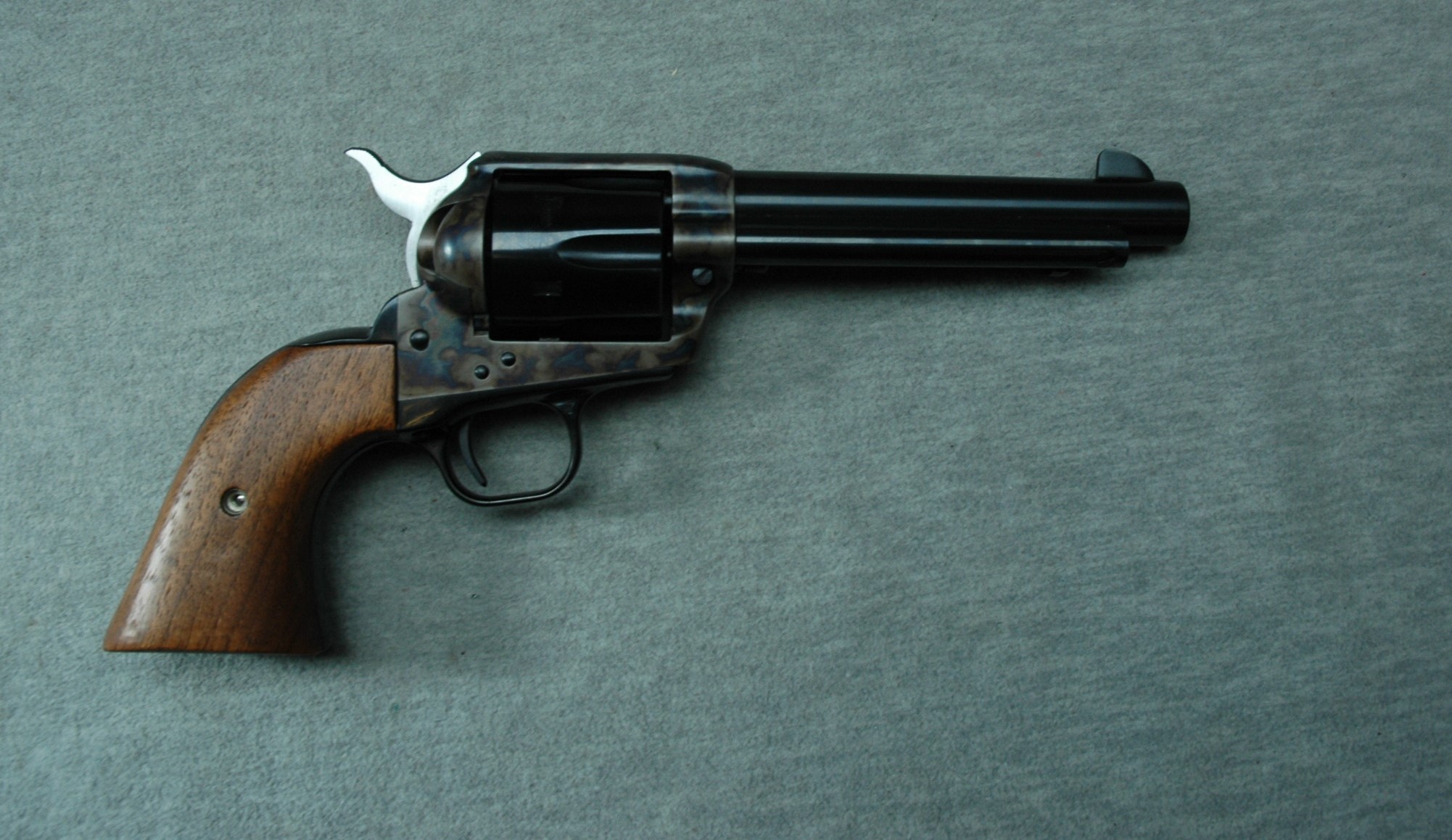 ″++COLT SINGLE ACTION ARMY .45 CA″ - Colt