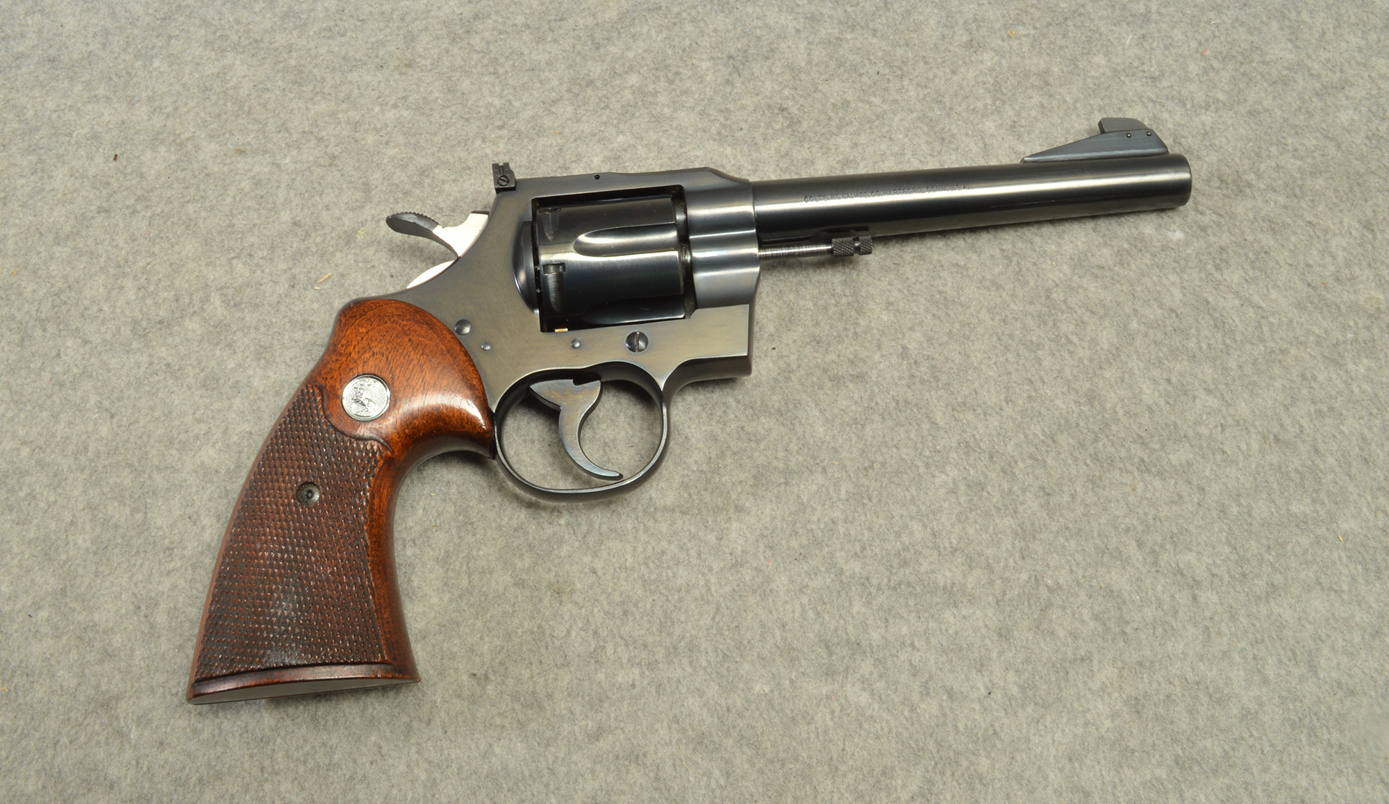 ″++COLT OFFICERS MODEL MATCH .38″ - Colt