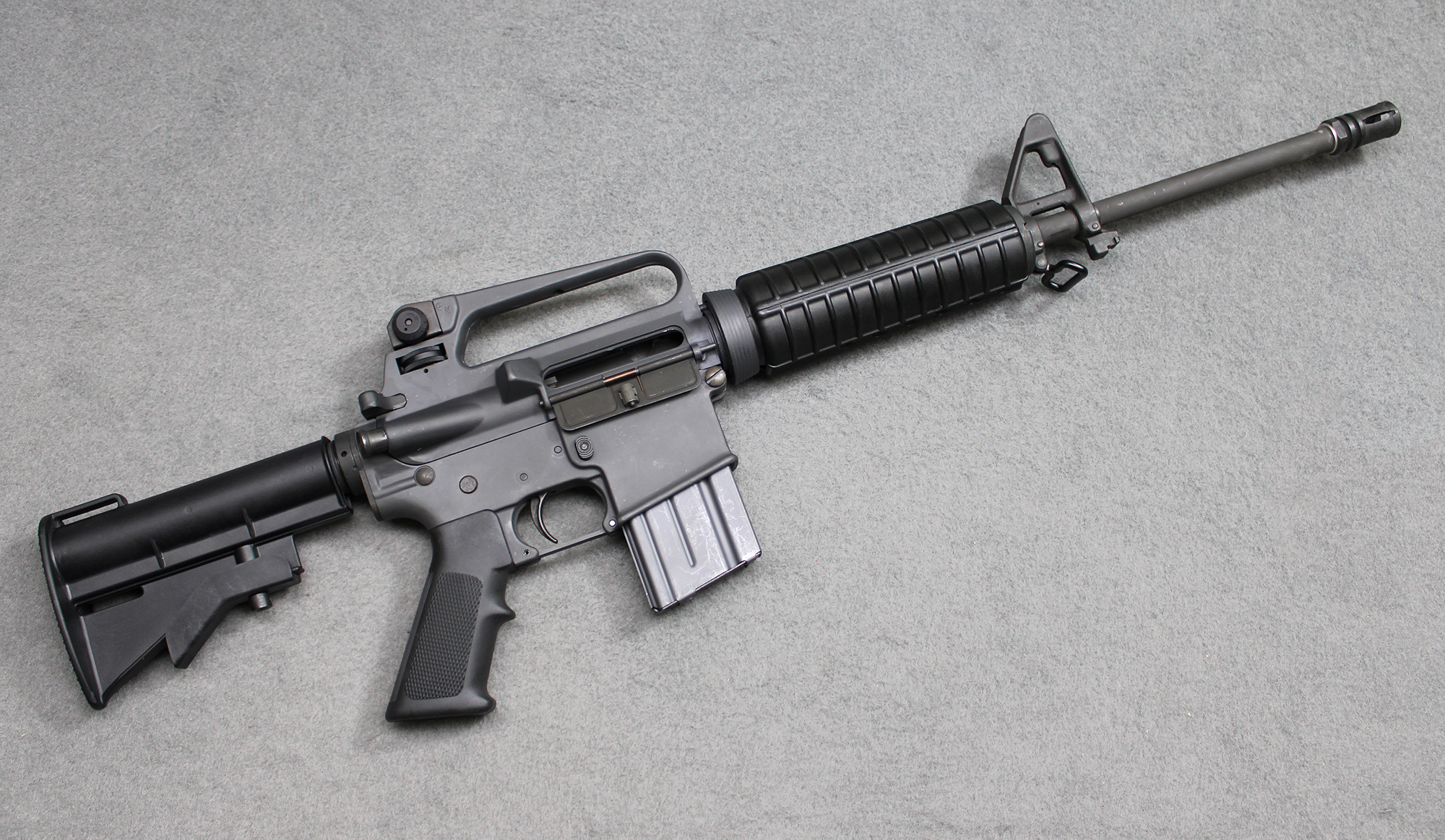 ″++COLT AR-15 A2 .223/5.56″ - Colt