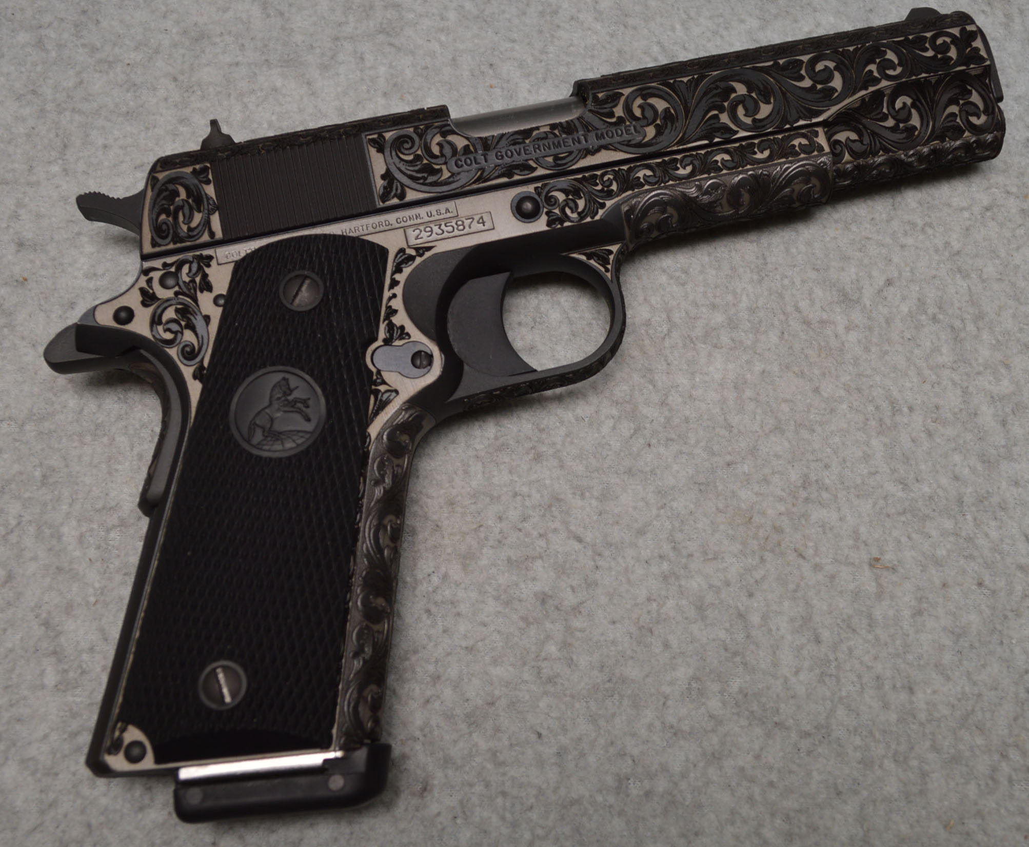 ″++COLT GOVERNMENT .45 AUTO″ - Colt