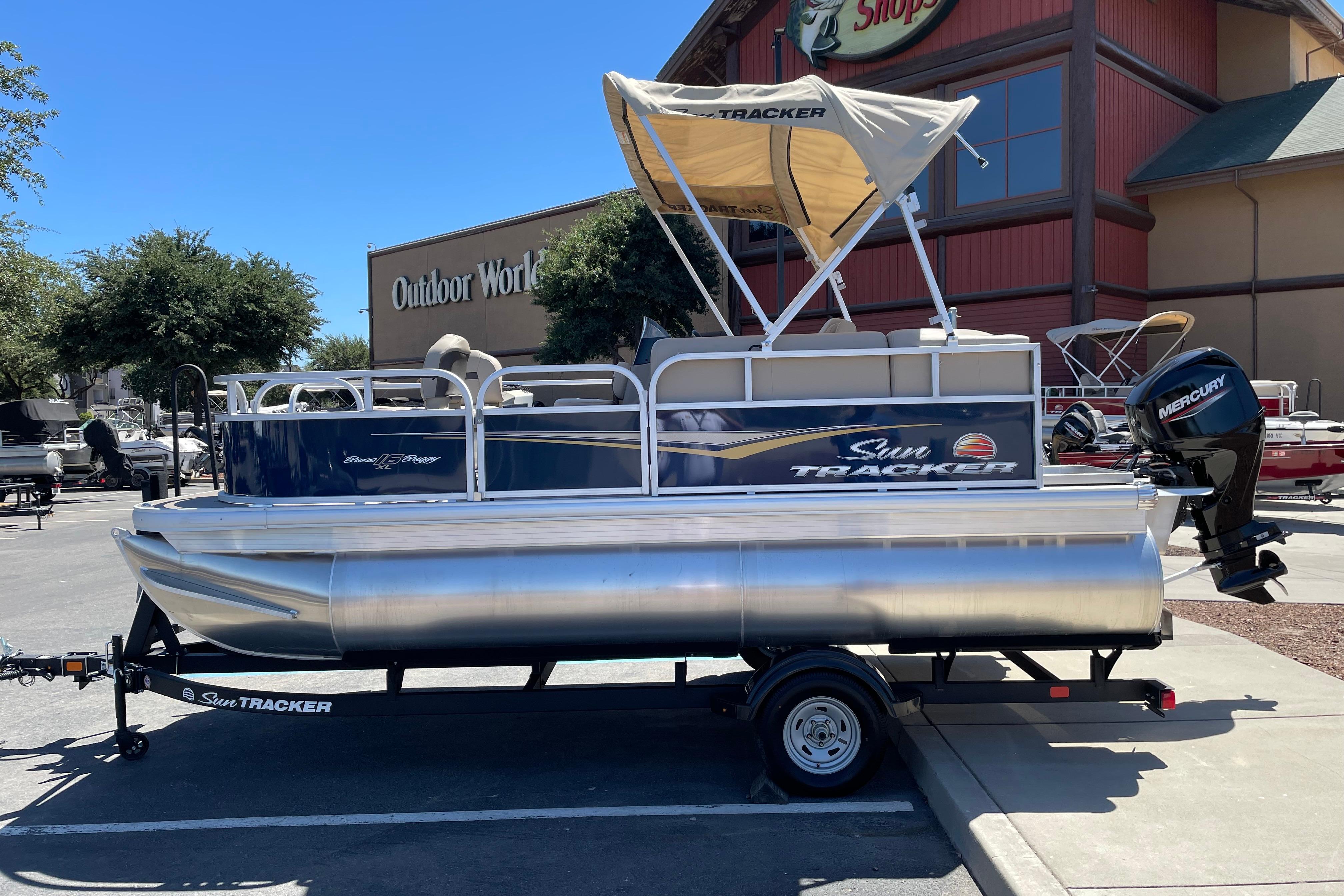 2025 SUN TRACKER BASS BUGGY 16 XL SELECT - SUN TRACKER