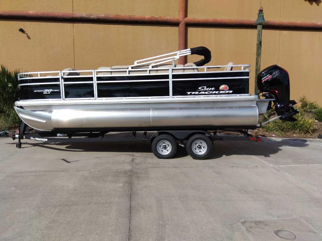 2025 SUN TRACKER SPORTFISH 20 DLX - SUN TRACKER