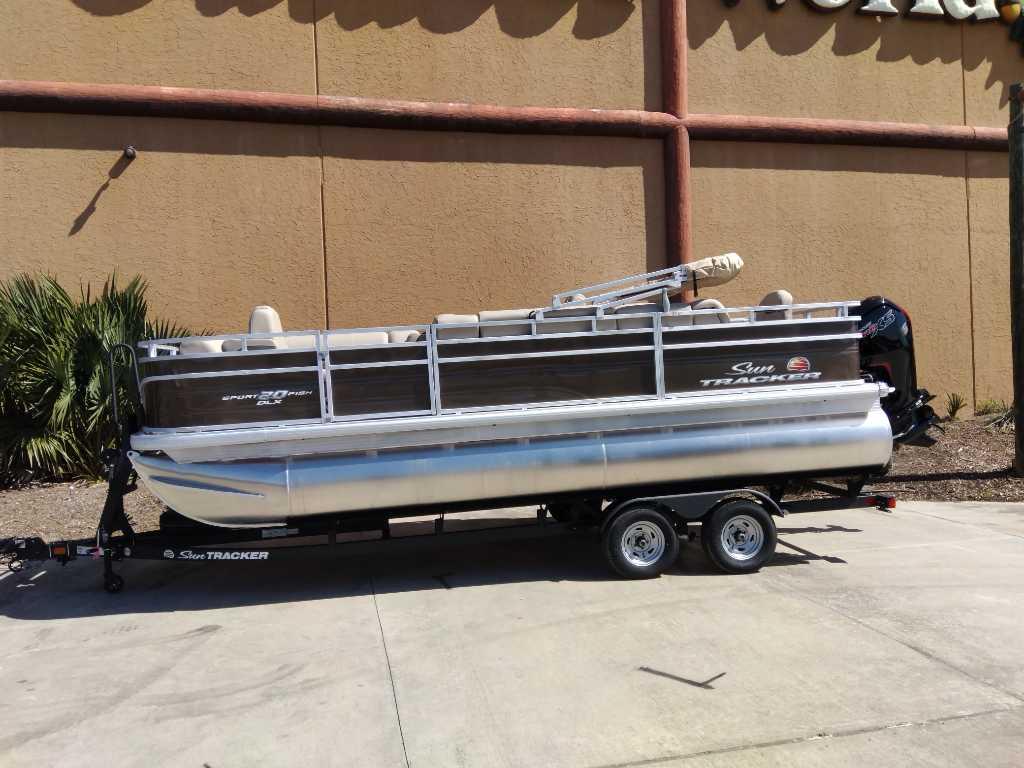 2025 SUN TRACKER SPORTFISH 20 DLX - SUN TRACKER