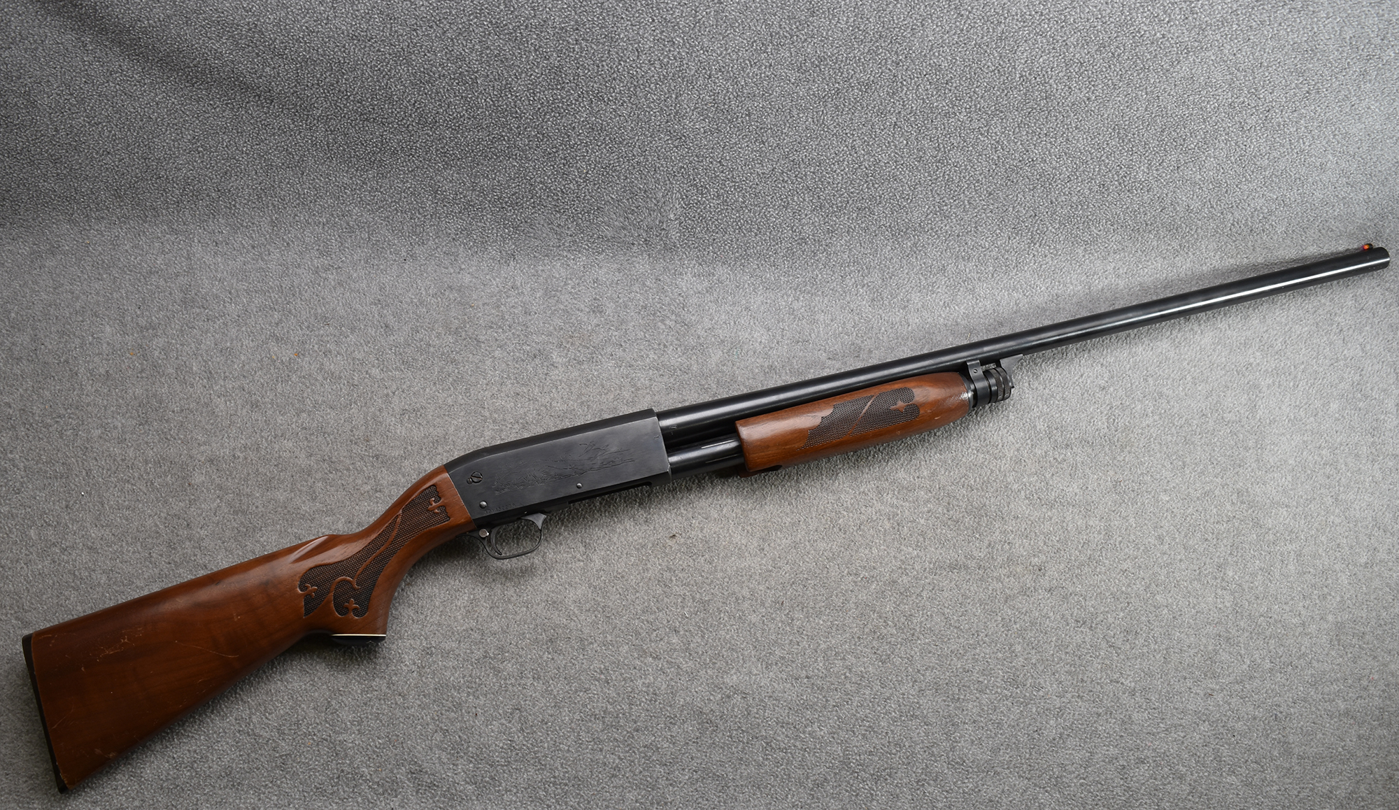 Ithaca ~ Model 37 Featherlight ~ 12 Gauge