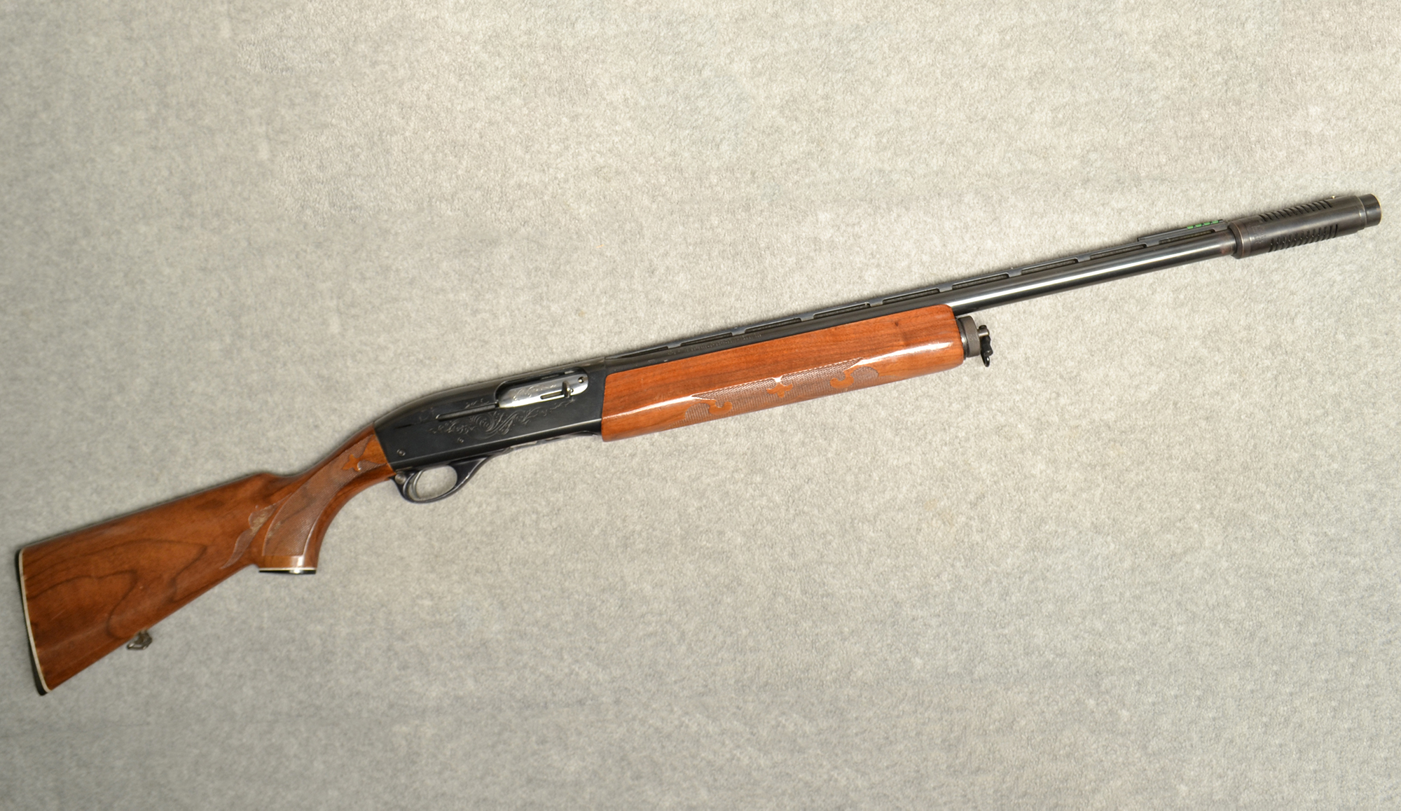 Remington ~ 1100 ~ 12 Gauge