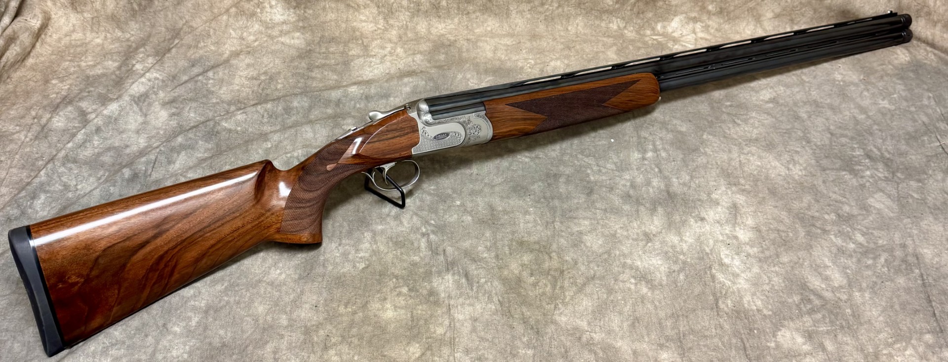 Caesar Guerini Caesar Guerini~Invictus I~12 Gauge - $6199.99 at Cabela's Program