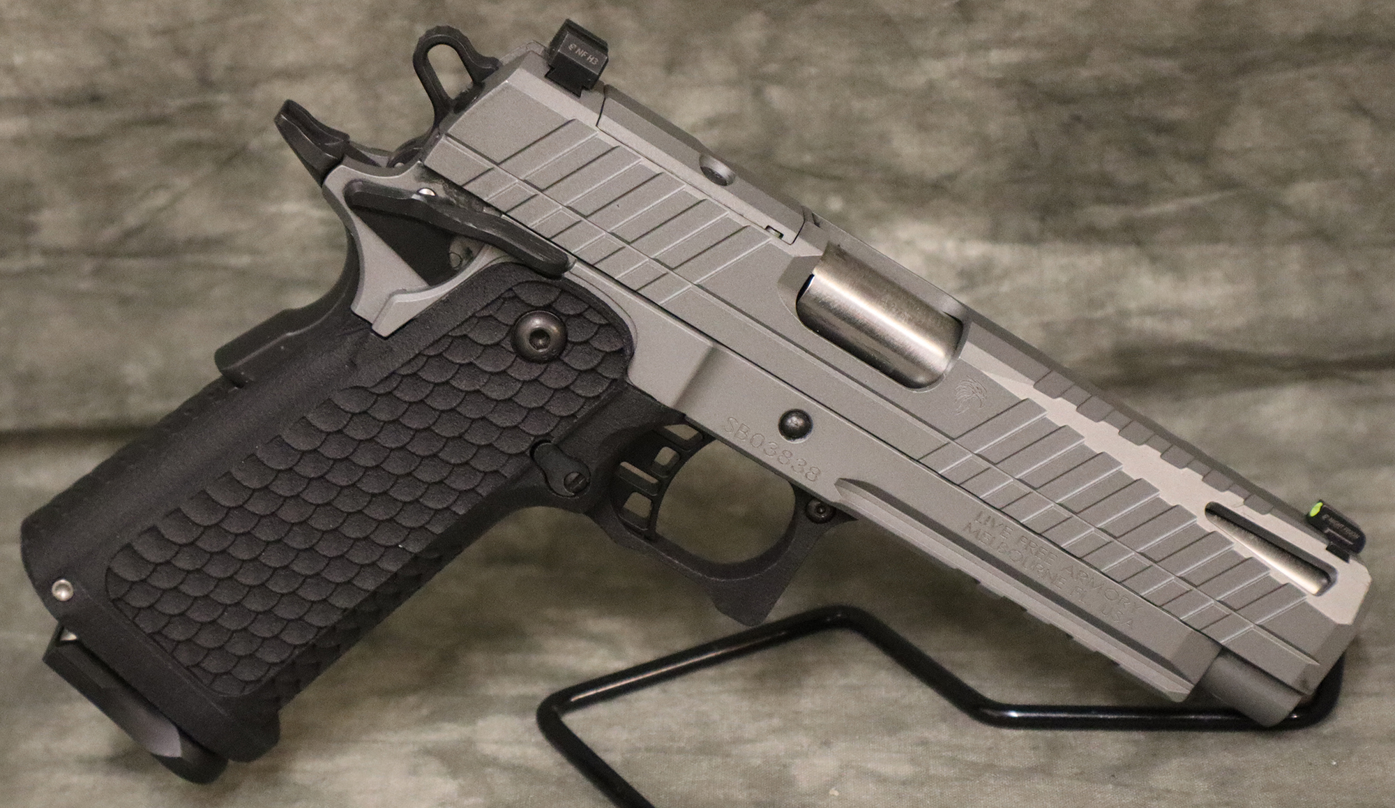 Live Free Armory~Apollo 11~9mm