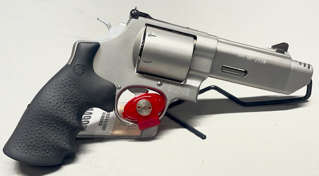 SMITH &WESSON 629-6 V-COMP PERFORMANCE CENTER .44 MAGNUM