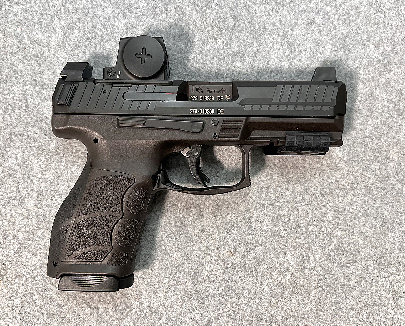 HK ~ VP9K ~ 9 MM Luger