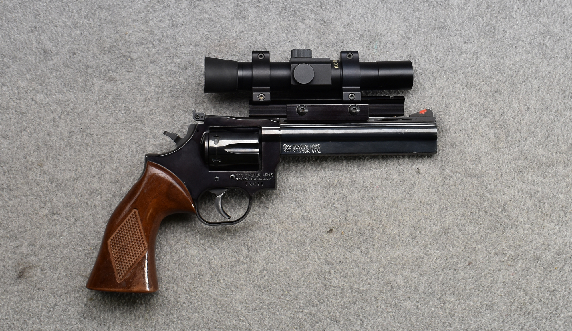 Dan Wesson ~ .357 Magnum
