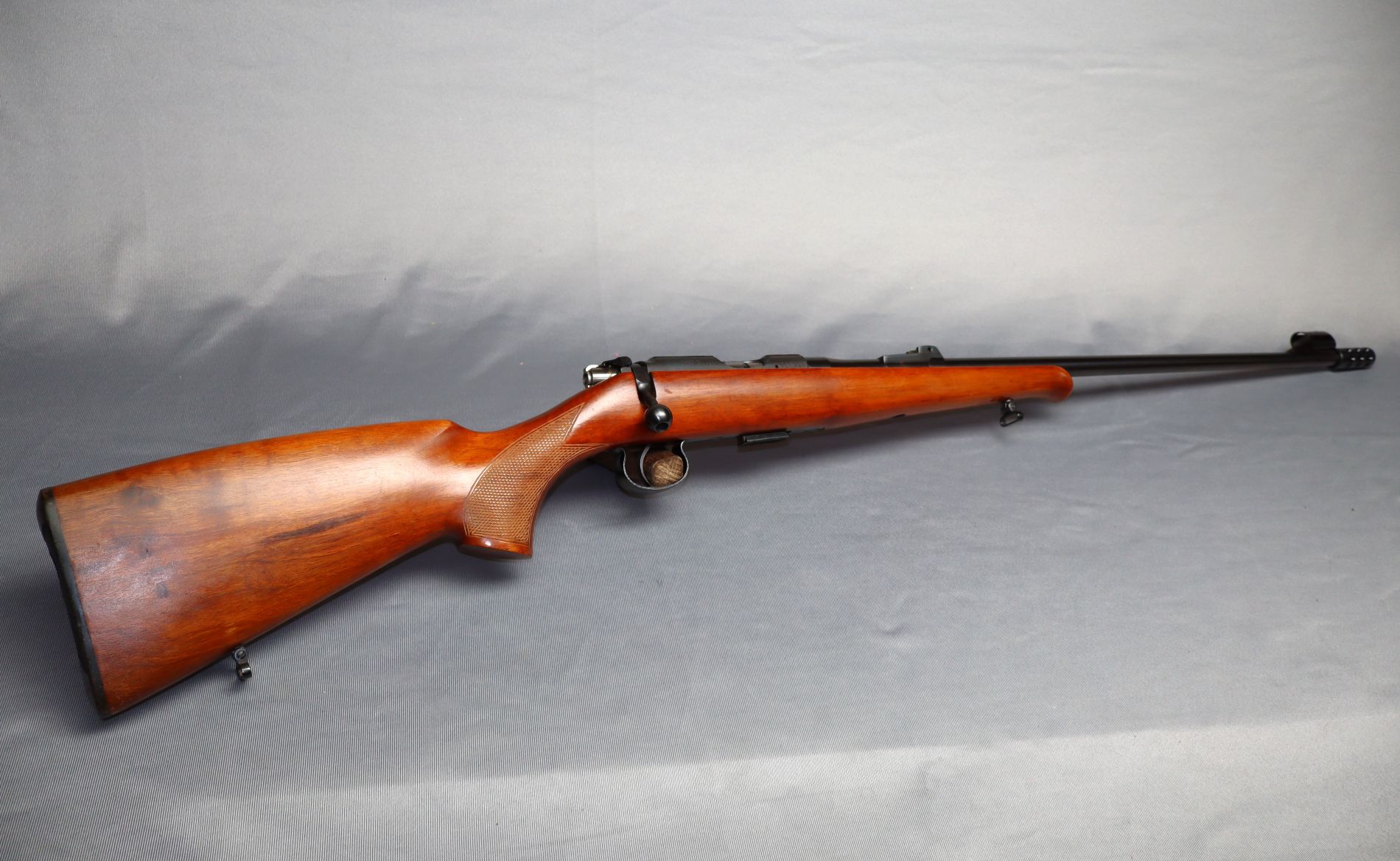 BRNO ~ 2-E ~ .22 Long Rifle
