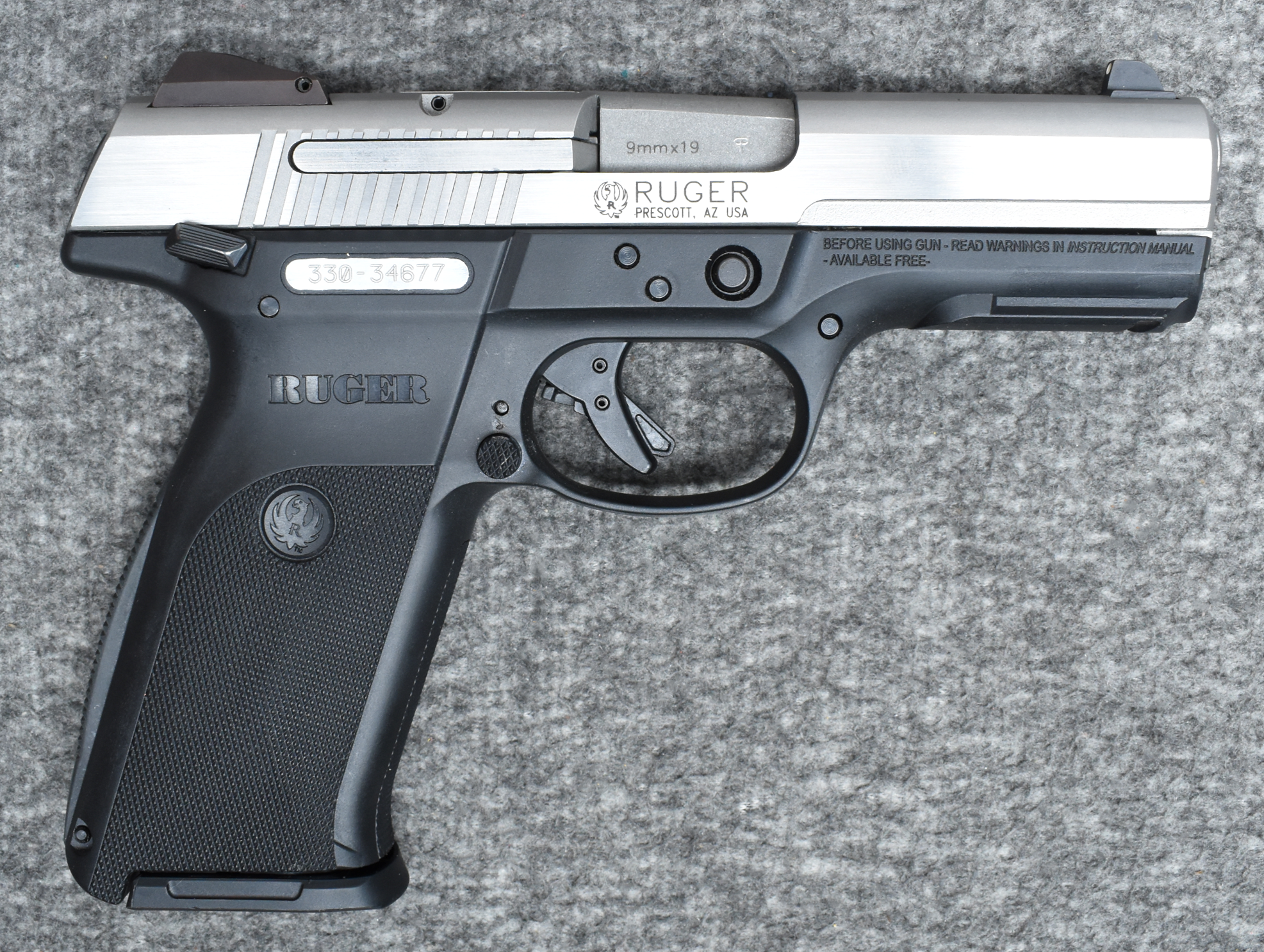 Ruger ~SR9~ 9mm Luger