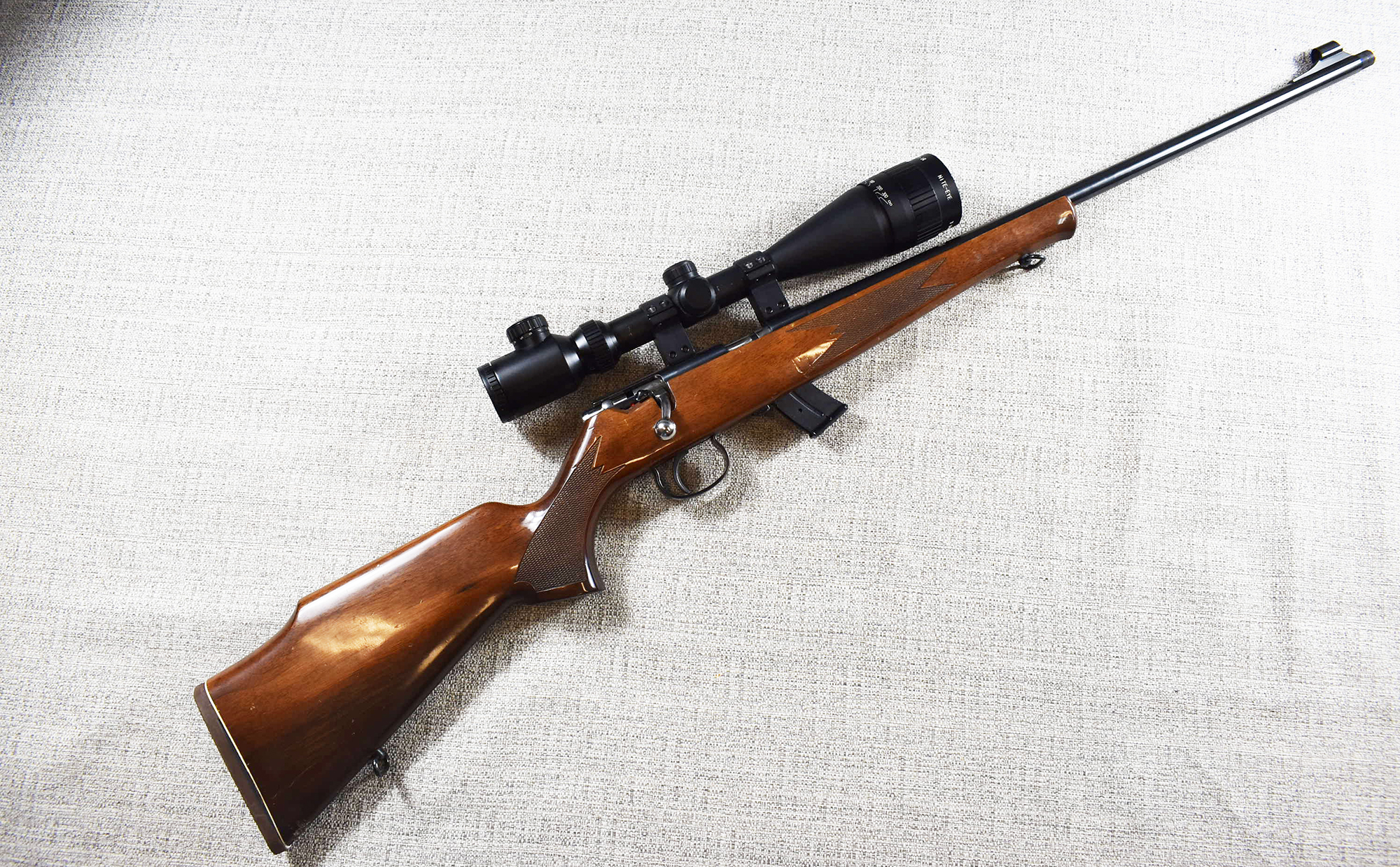 Anschutz~1415-1416~.22 Long Rifle