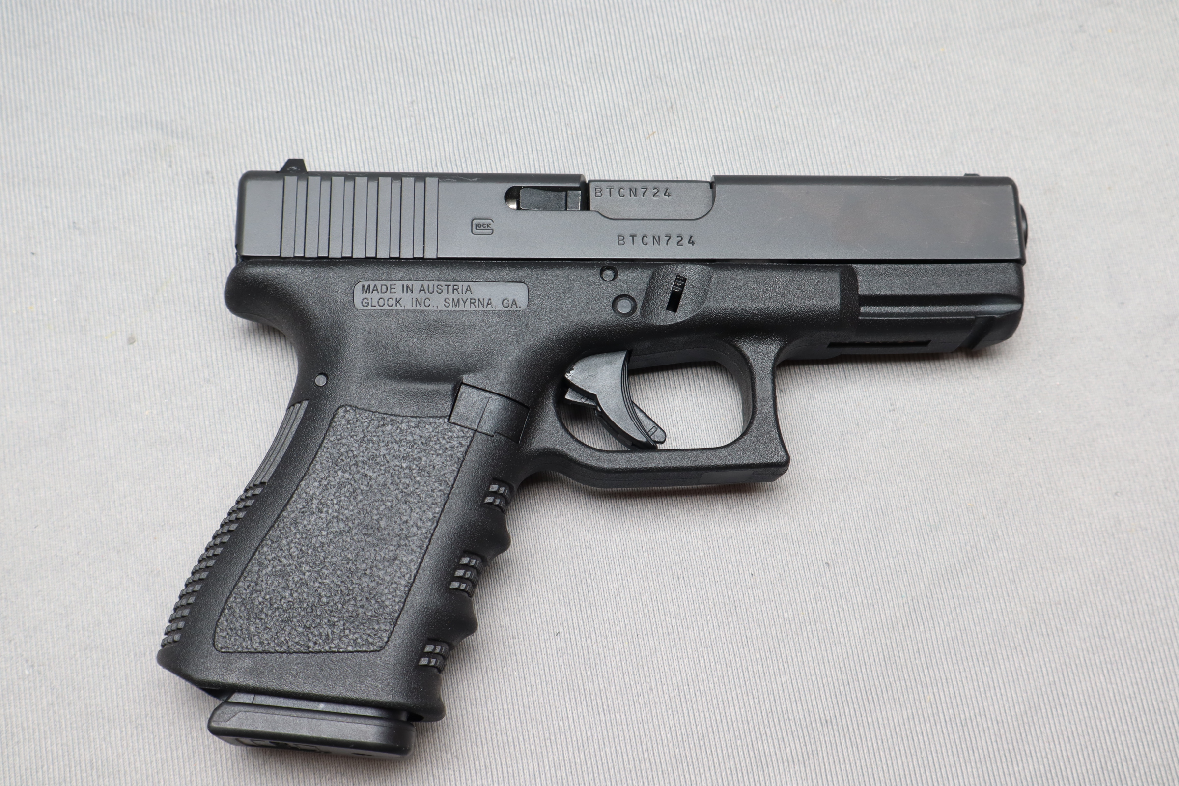 Glock Glock ~ 19 Gen 3 ~ 9mm Luger - $424.99 at Cabela's Program