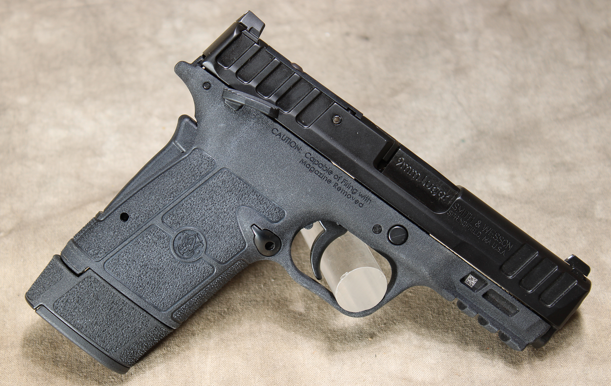 Smith &Wesson - Equalizer - 9MM