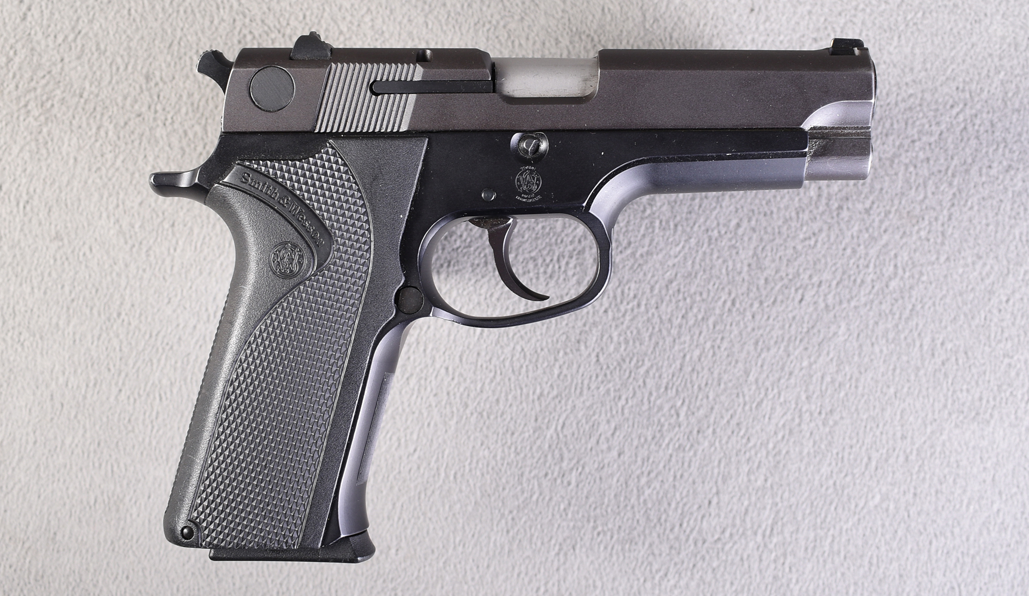 Smith &amp; Wesson Smith &amp;Wesson ~ Model 915 ~ 9mm - $599.99 at Cabela's Program