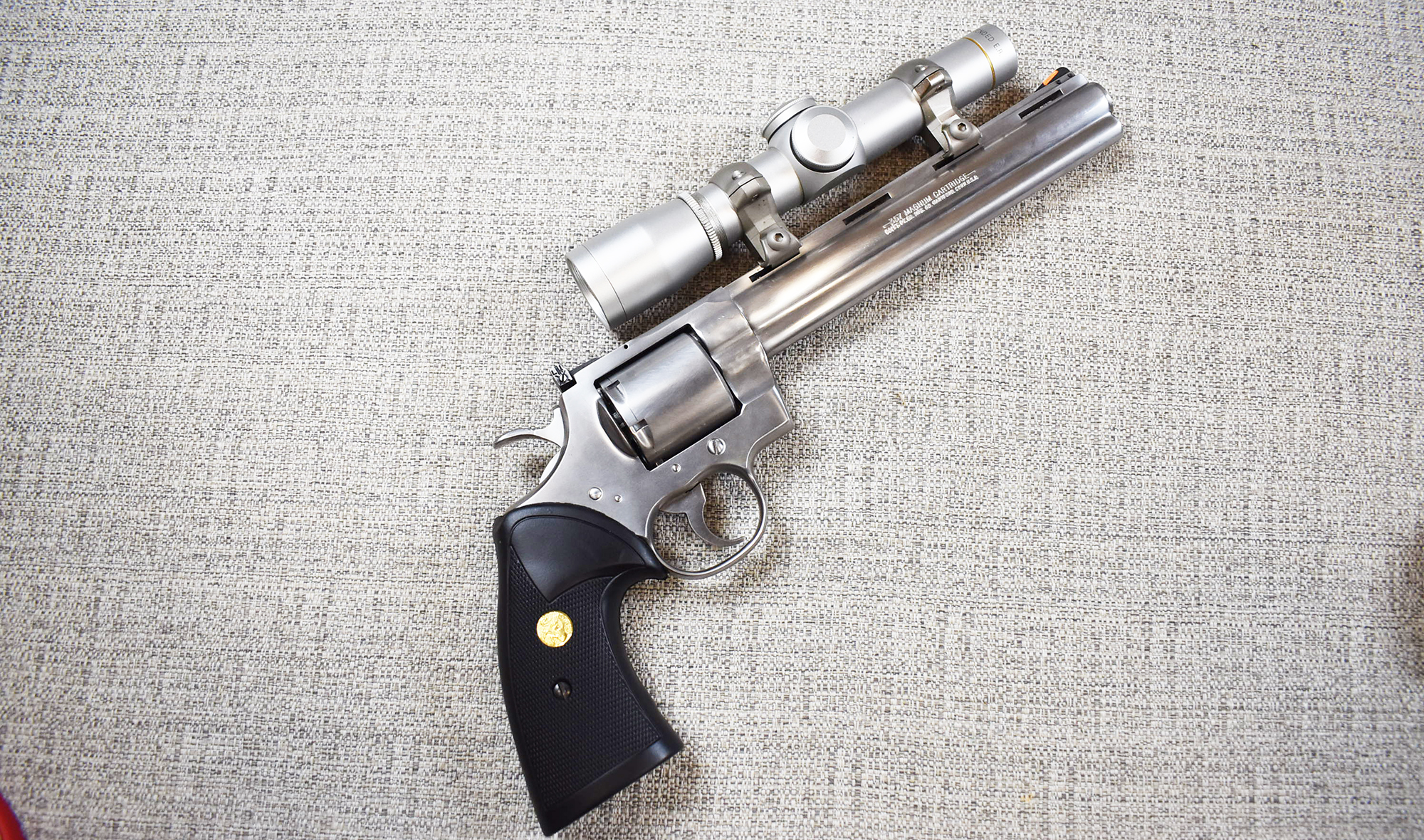 Colt~Stalker~.357 Magnum