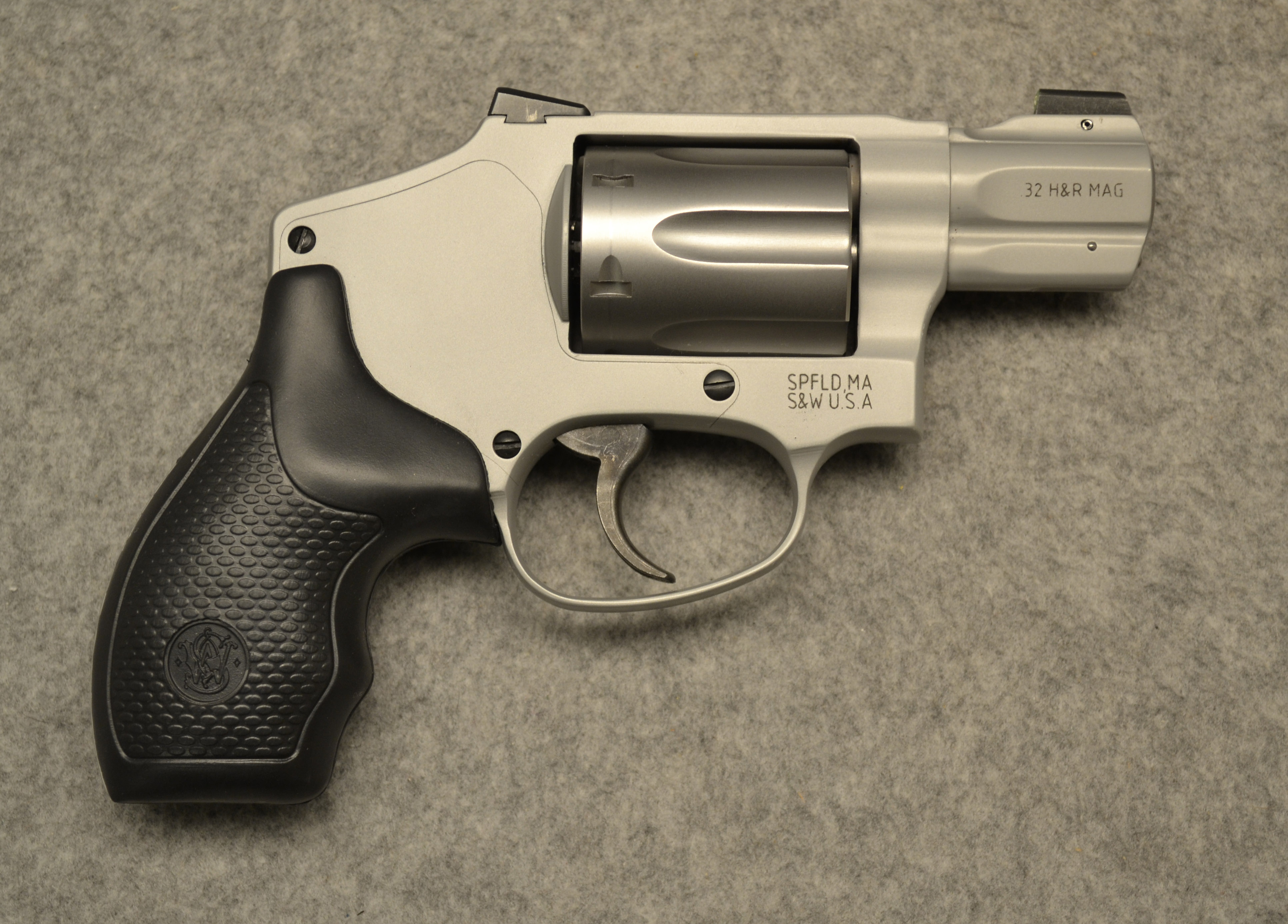 Smith &amp; Wesson Smith &amp;Wesson 632-UC - $499.99 at Cabela's Program