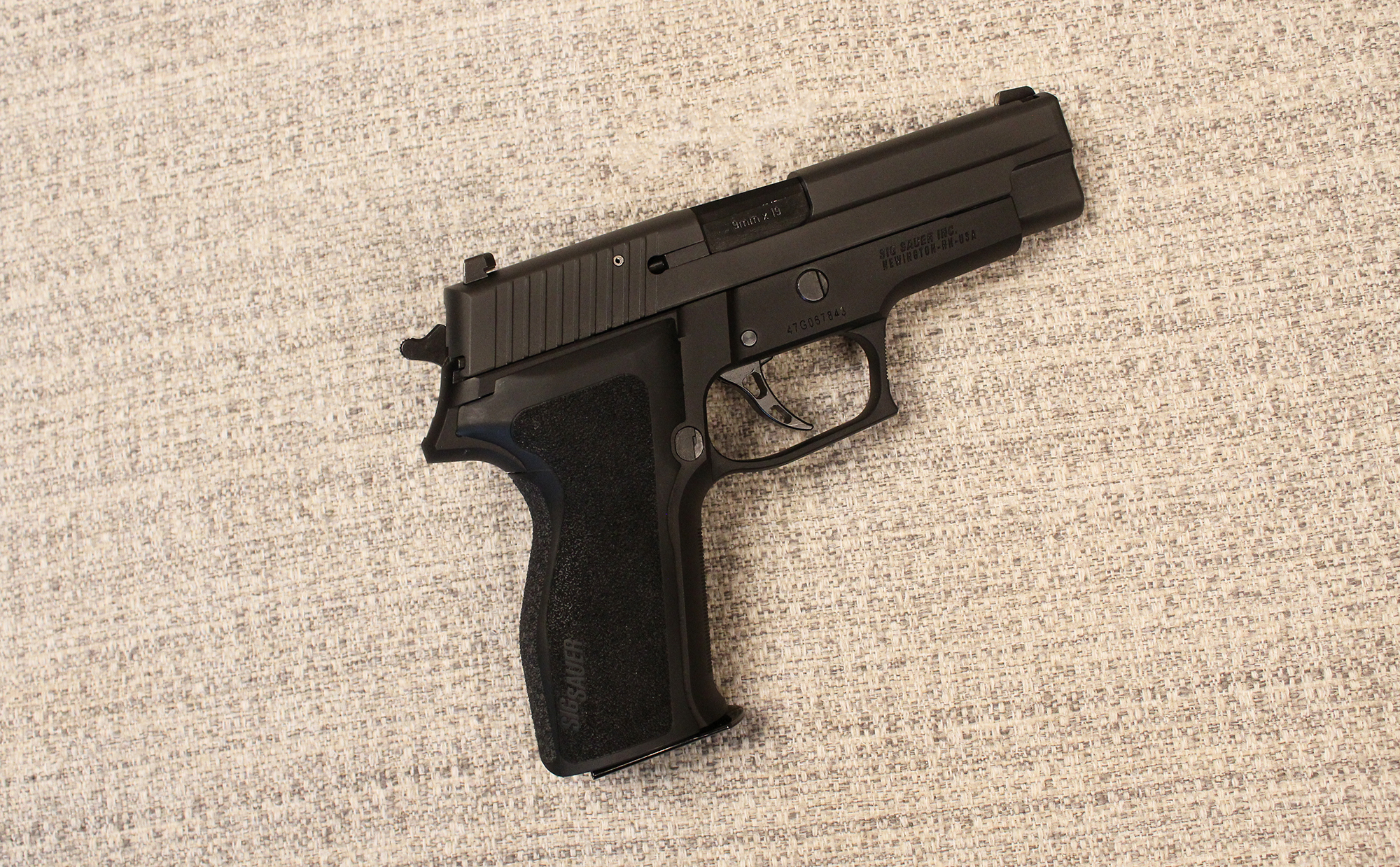 SIG SAUER~P226~9MM