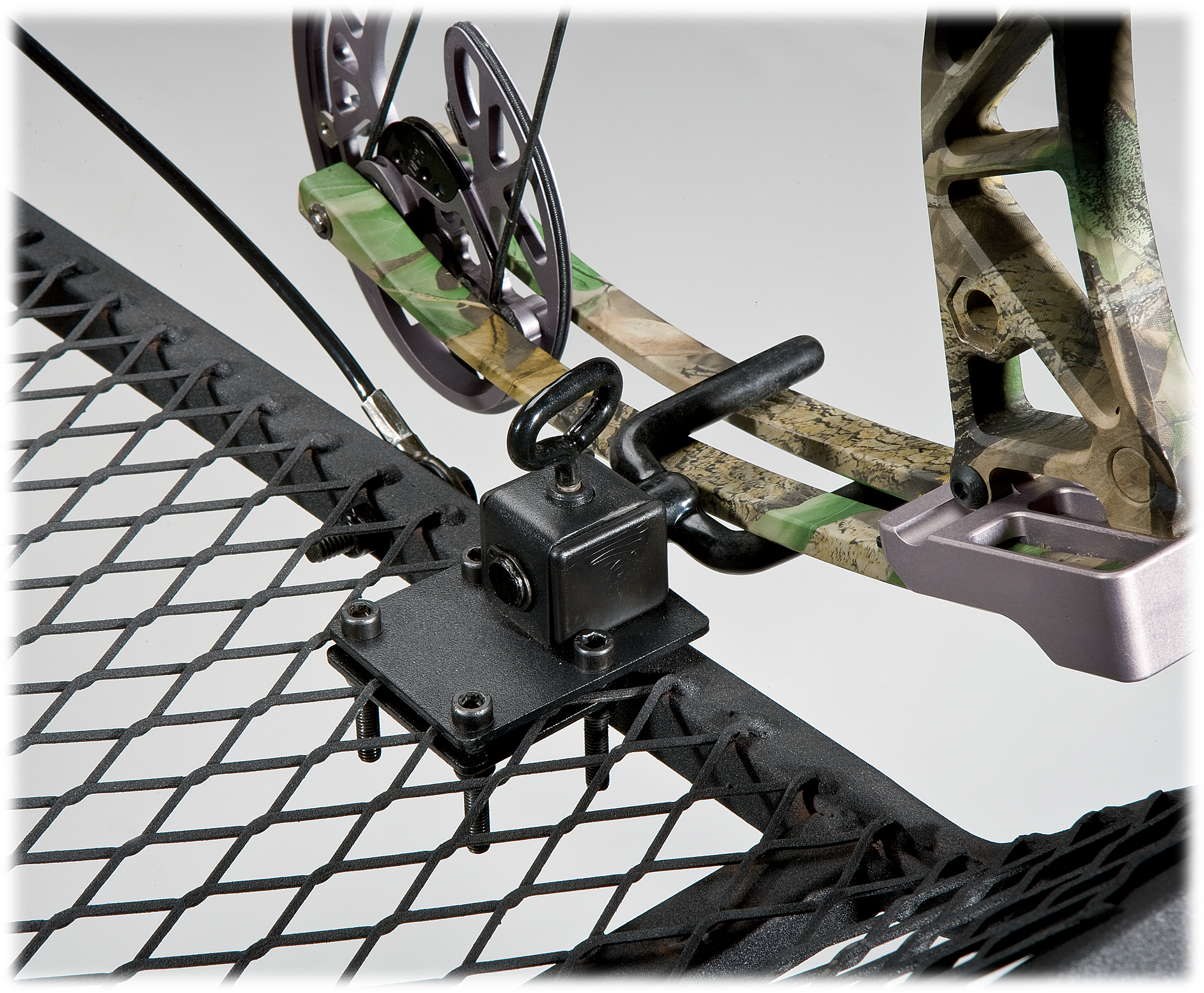 Big Game Treestands Universal Platform-Mount Bow Holder | Bass Pro 