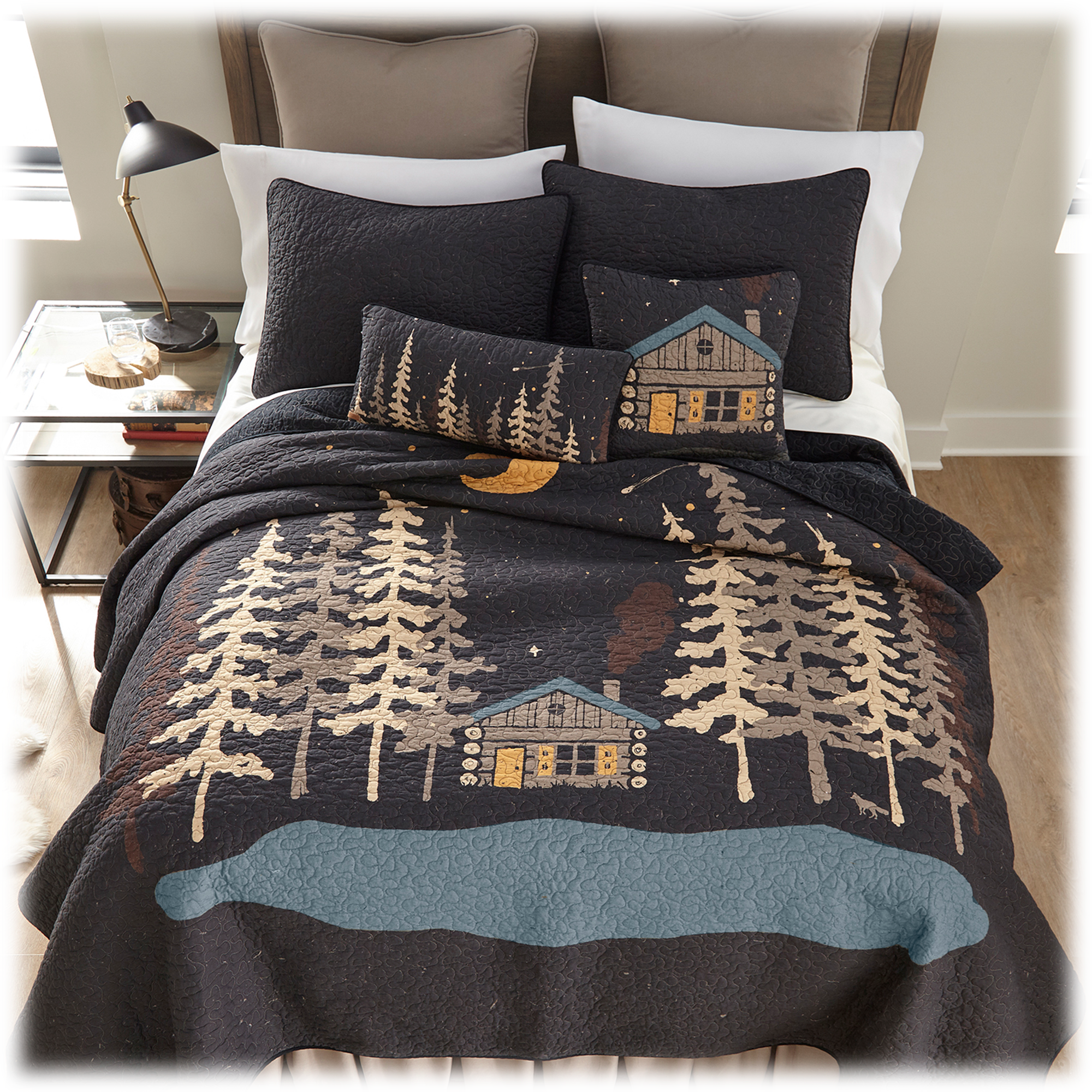 Image of Donna Sharp Moonlit Cabin Bedding Collection Quilt and Sham Set - King