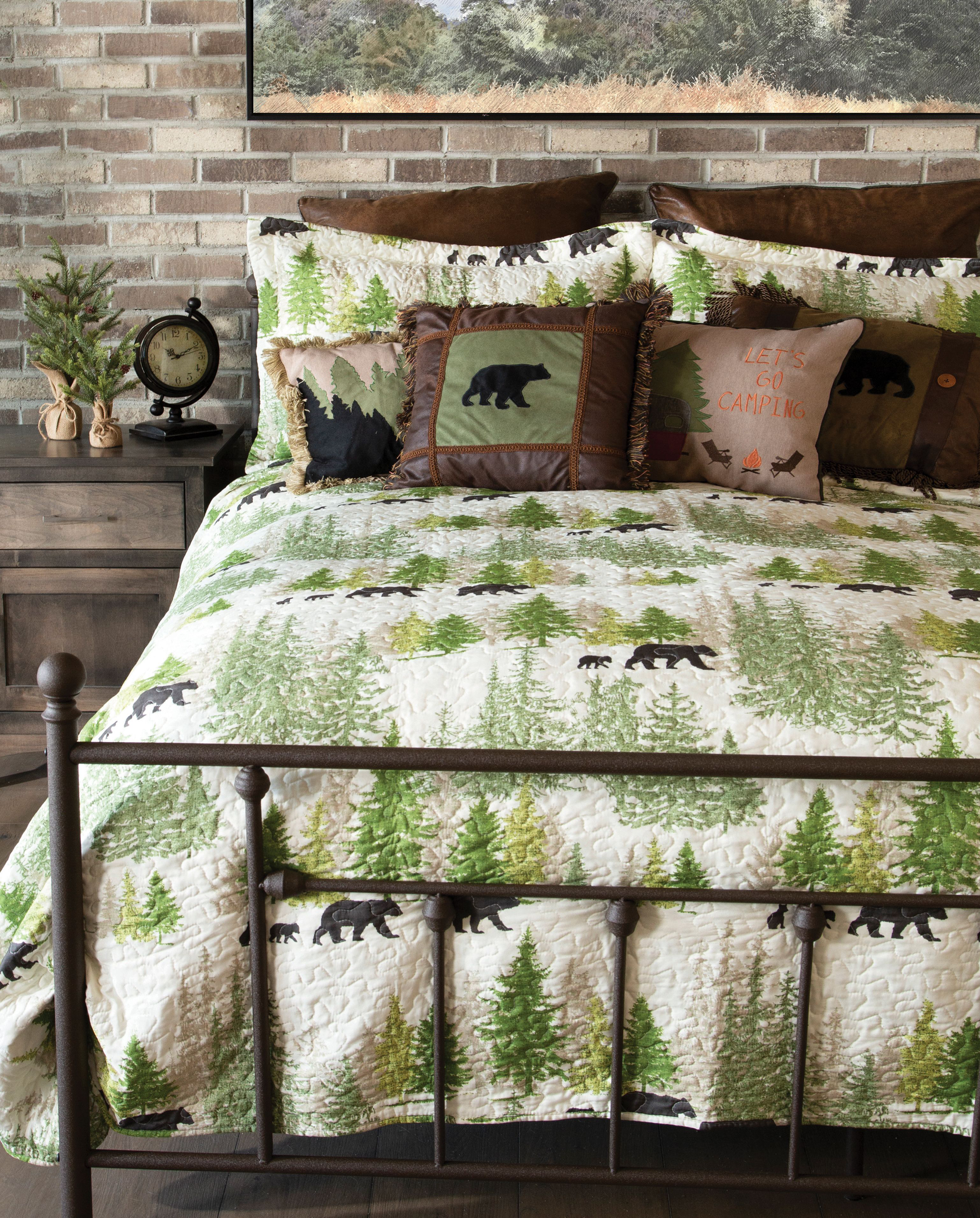 Image of Carstens, Inc. Pine Wilderness Quilt Set - Queen