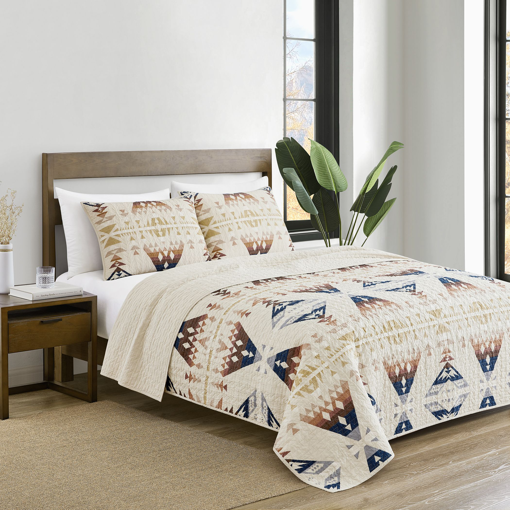 Image of Pendleton Diamond Peak Bedding Collection Coverlet Set - King