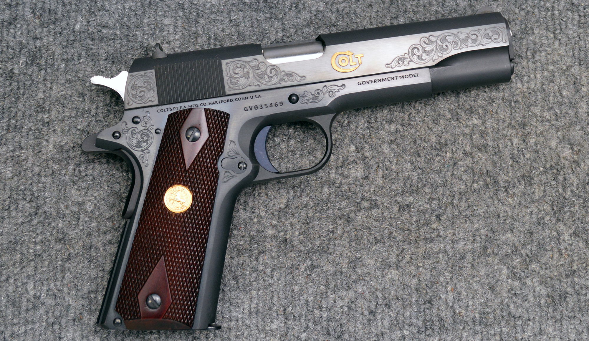 Colt ~ Government Custom ~ .45 Auto
