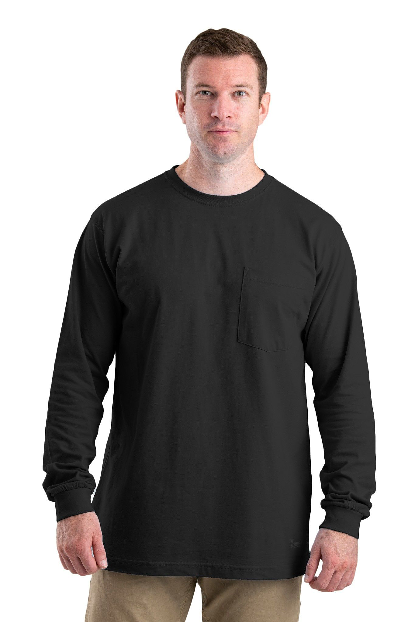 Image of Berne Heavyweight Long-Sleeve Pocket T-Shirt for Men - Black