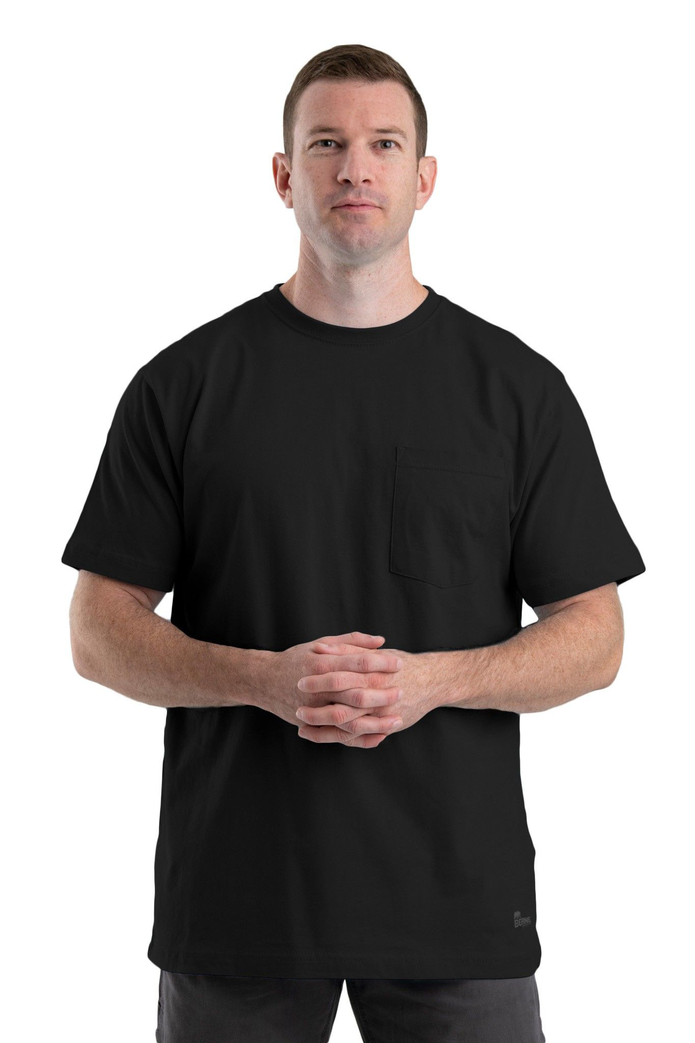 Image of Berne Heavyweight Short-Sleeve Pocket T-Shirt for Men - Black