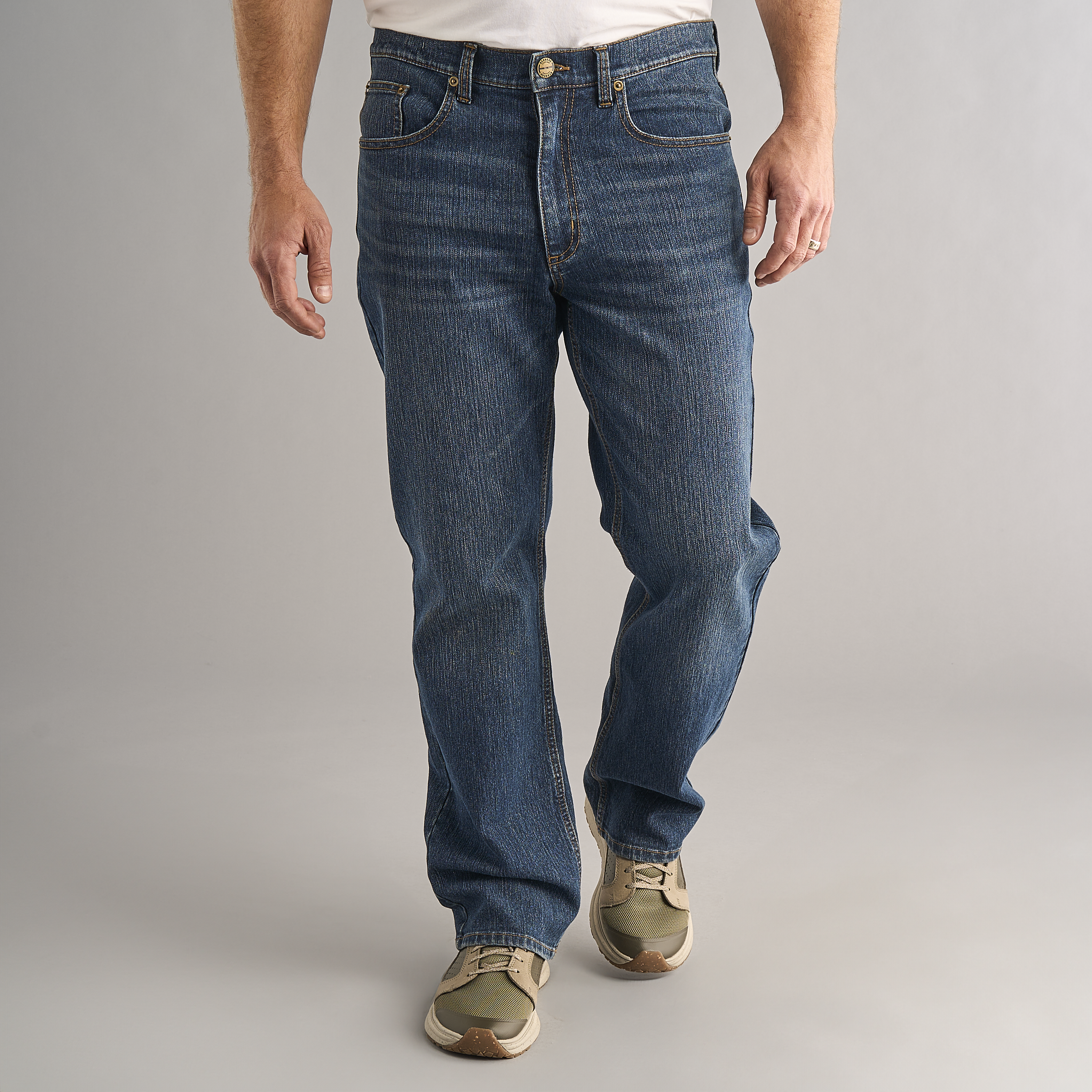 Image of RedHead Relaxed Flex Denim Jeans for Men - Medium Wash - 44x29