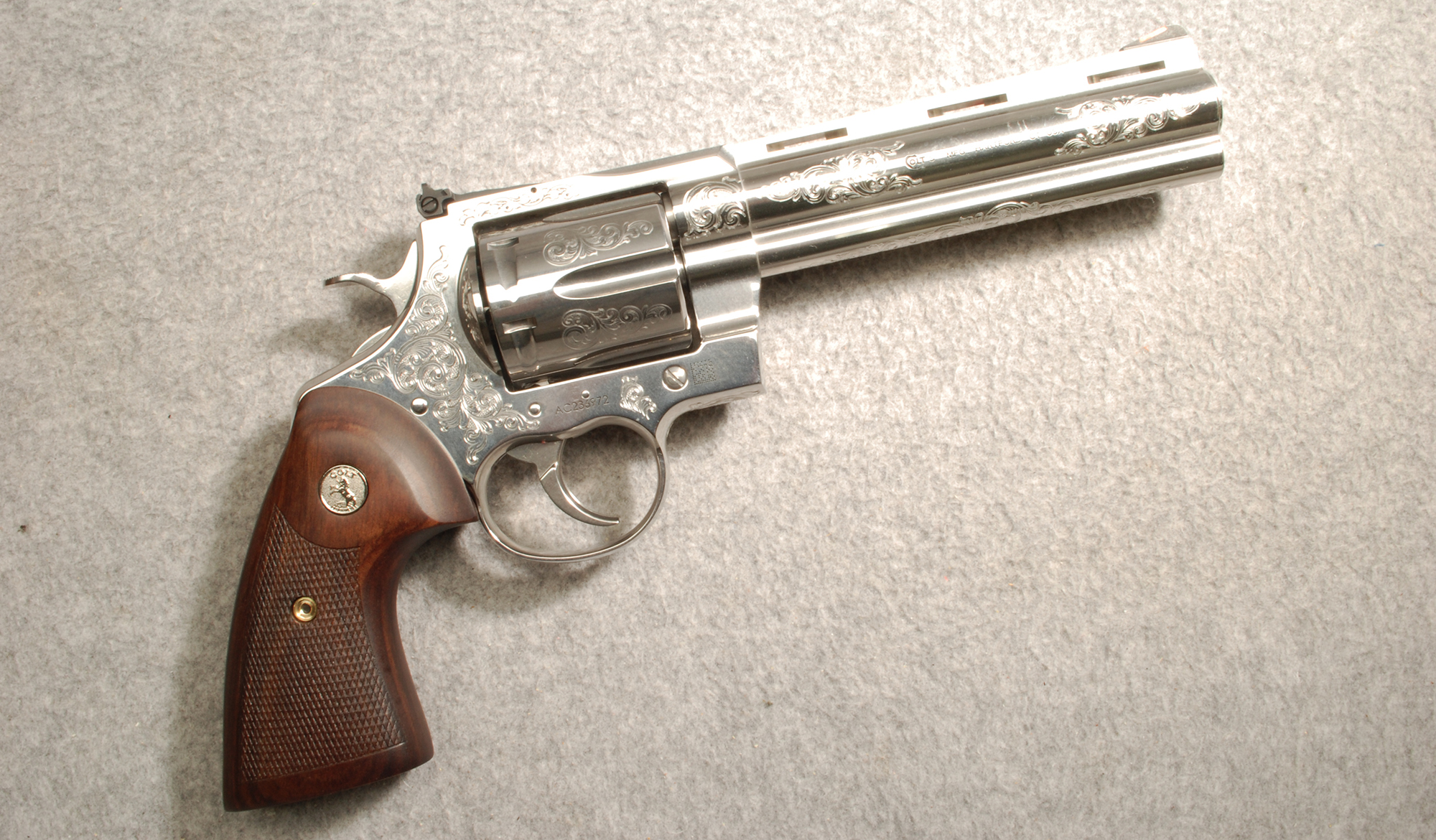 ++COLT ANACONDA .44 MAGNUM - Colt
