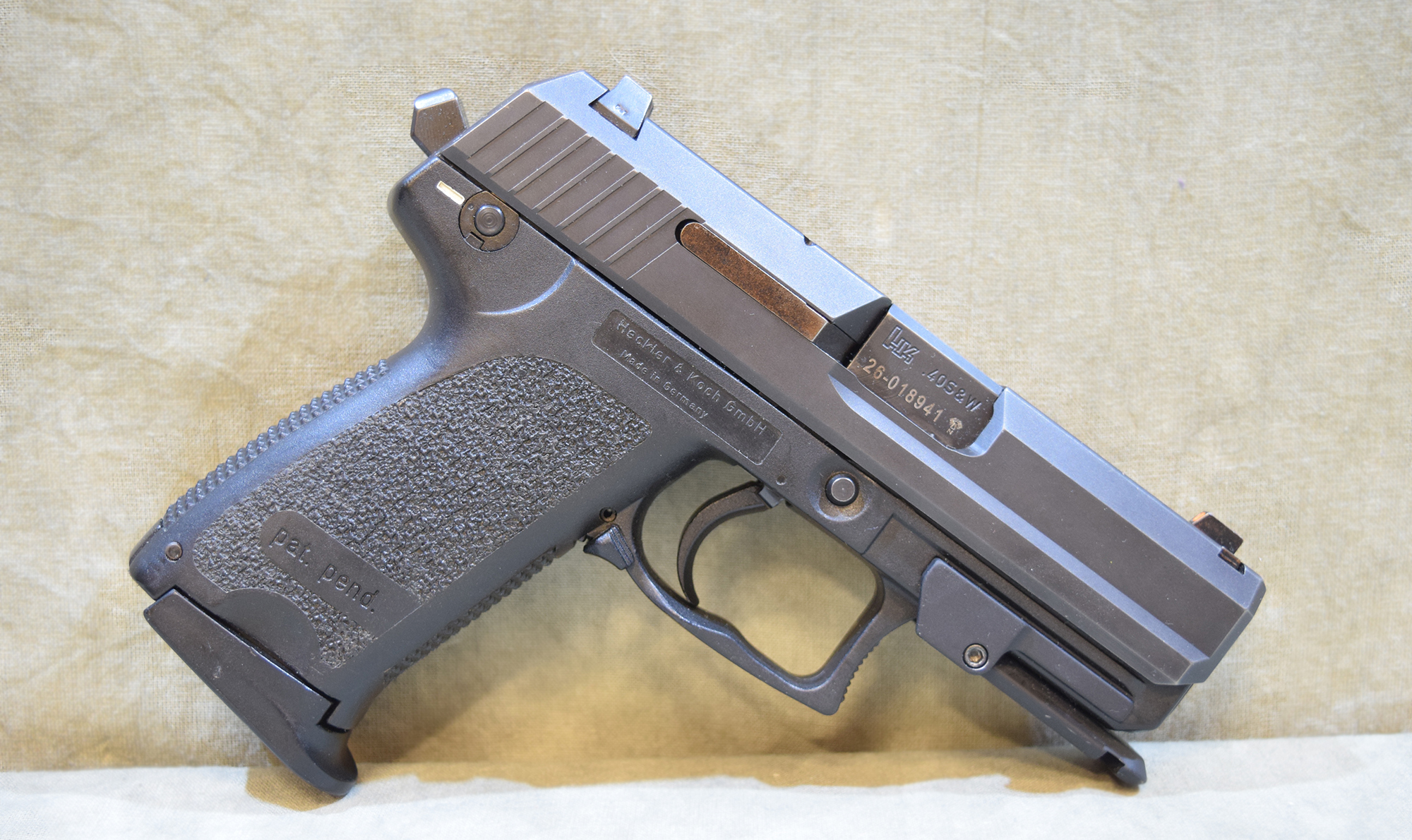 H&K~USP Compact~.40 S&W - Bass Pro Shops