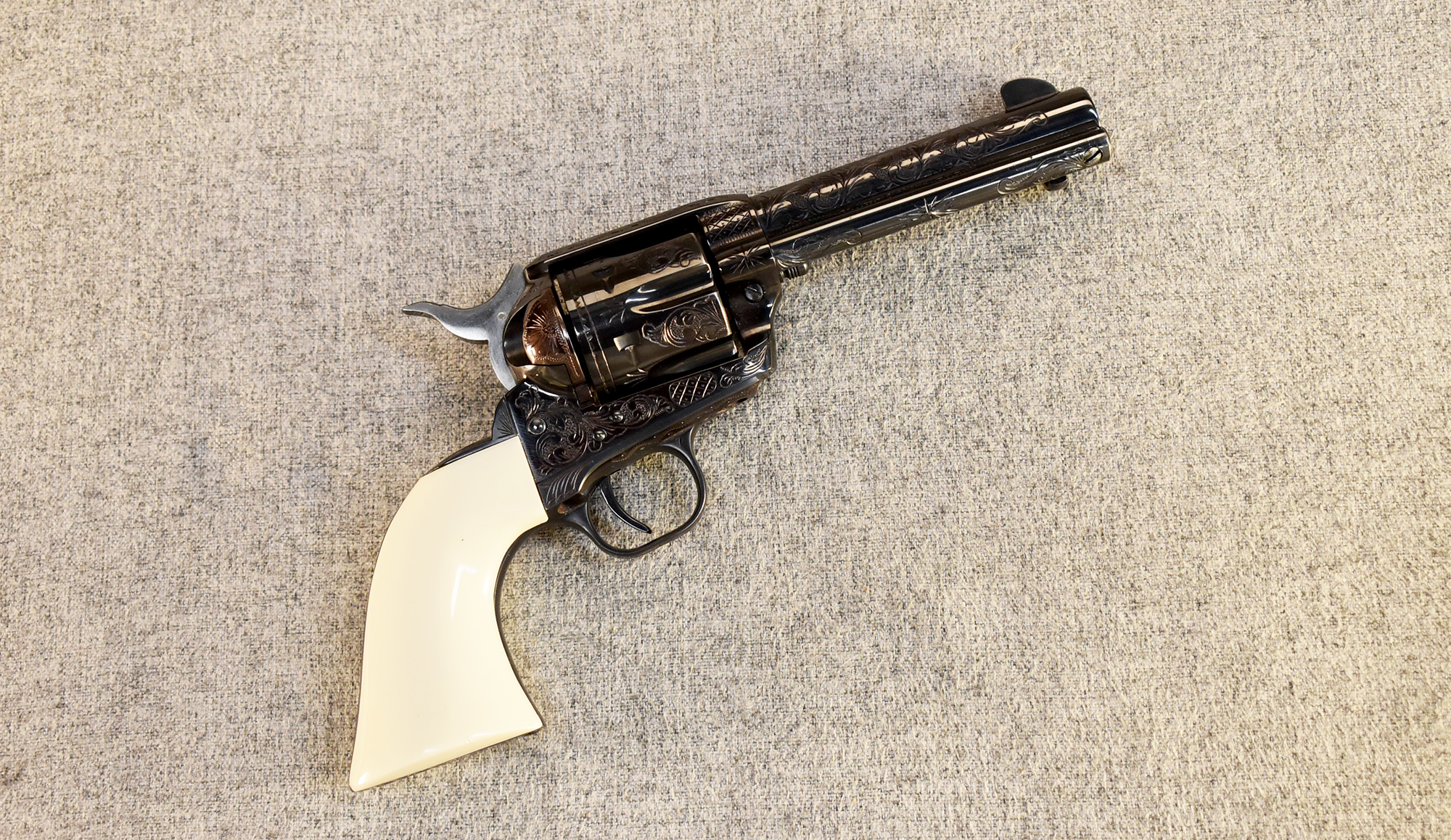 ++COLT SINGLE ACTION ARMY .45 CO - Colt