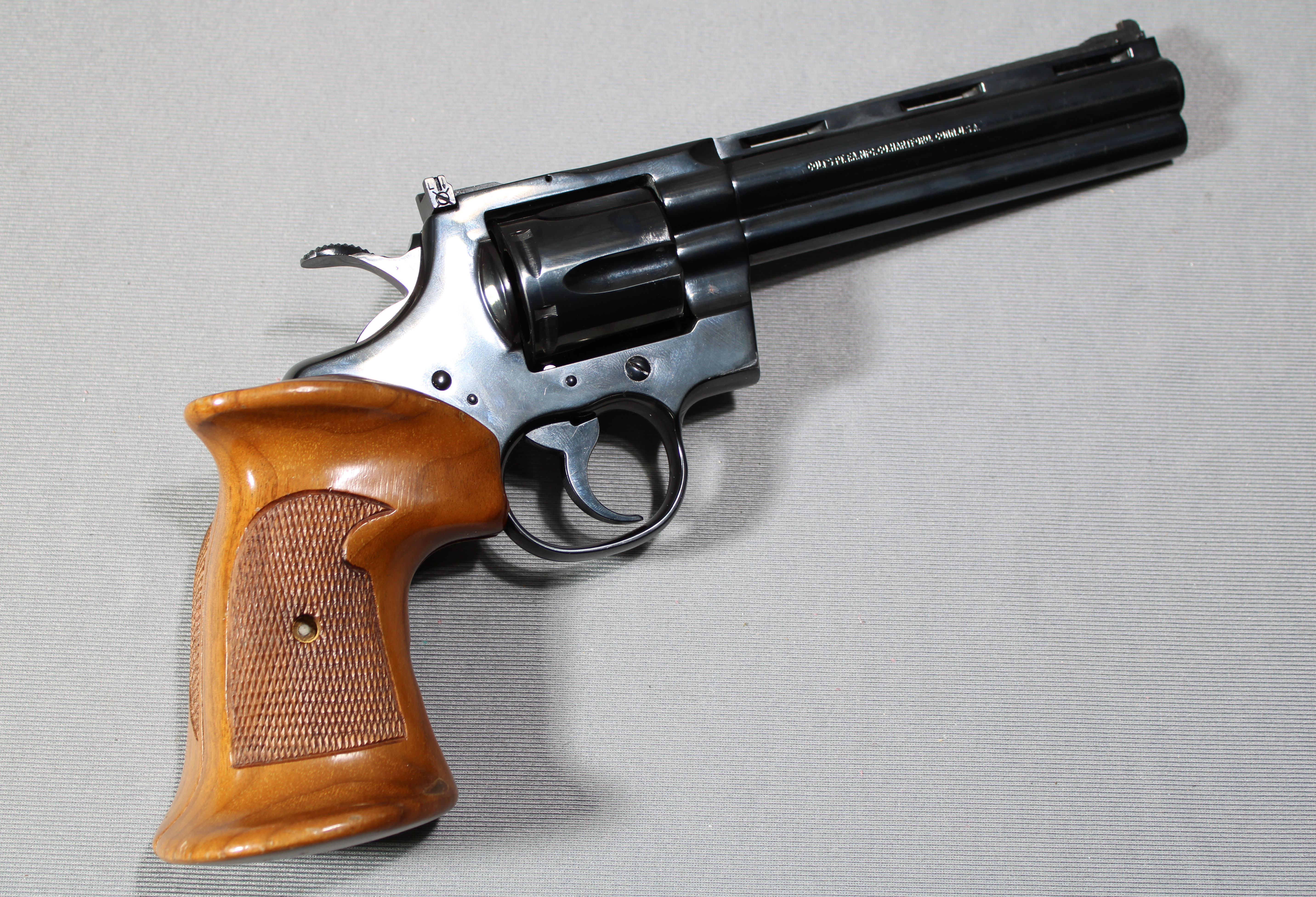 ++COLT PYTHON .357 MAGNUM - Colt