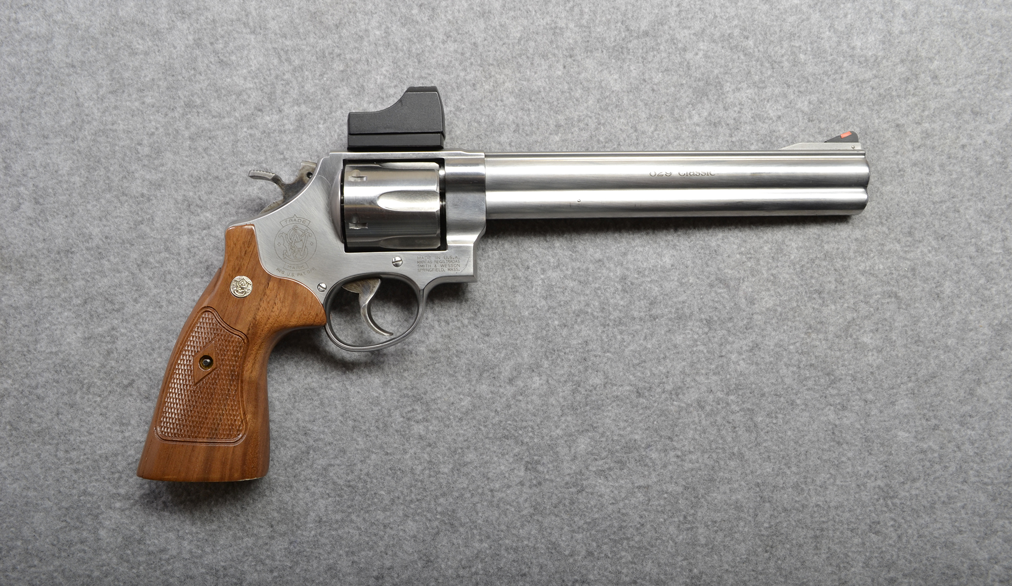 Smith & Wesson~629-4 Classic~.44 Magnum 