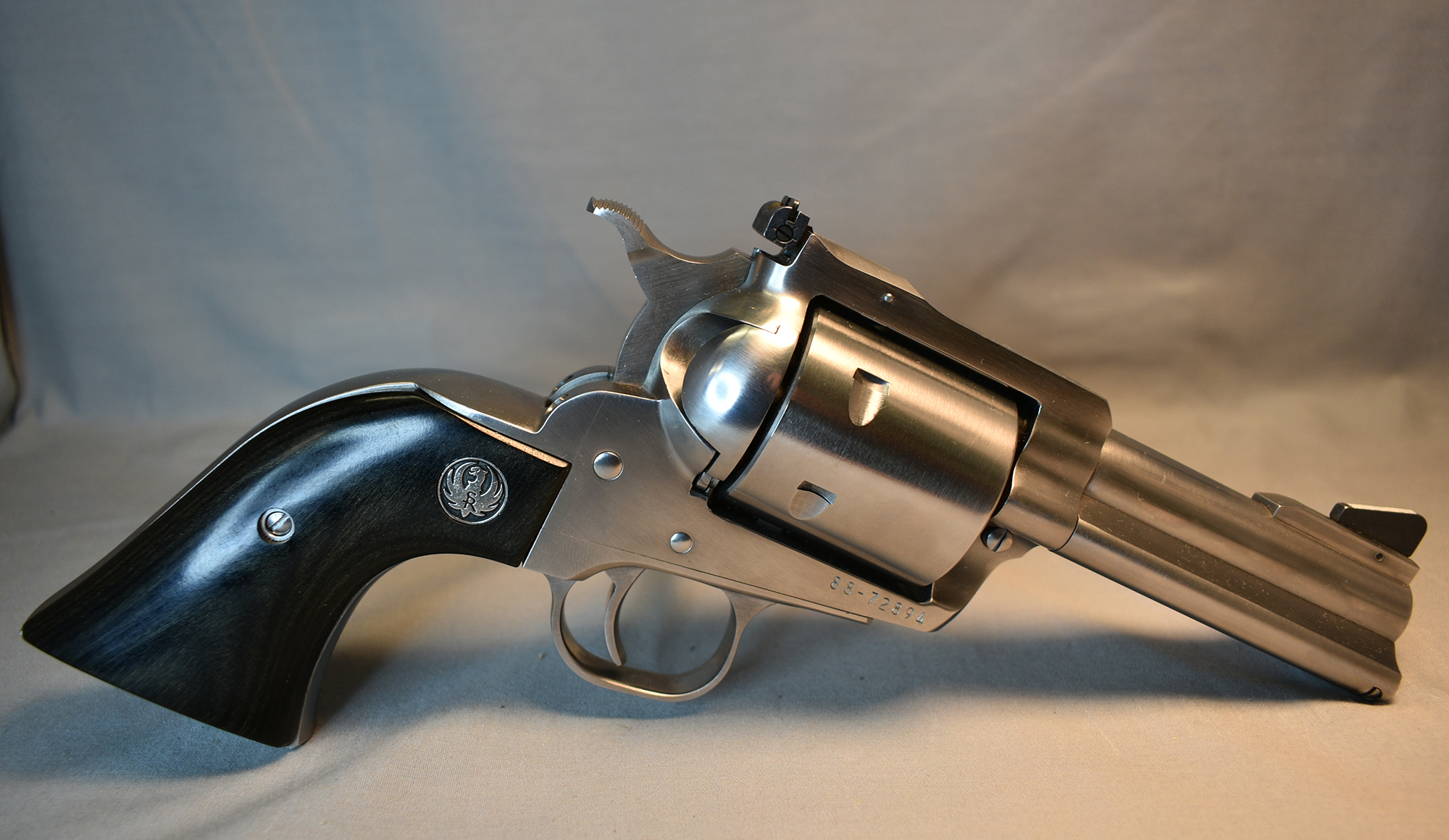 ++RUGER NEW MODEL BLACKHAWK .44 - Ruger