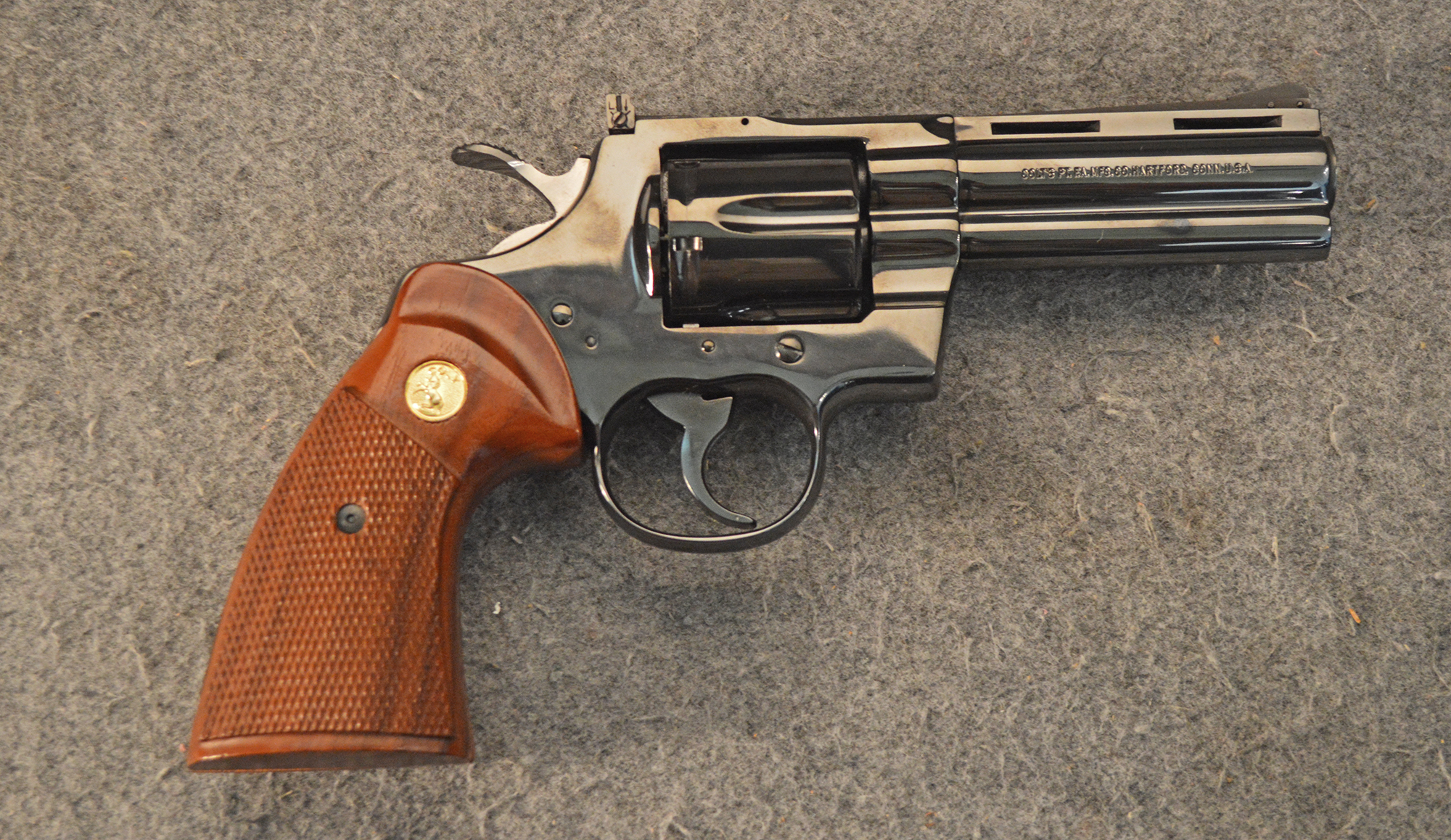 ++COLT PYTHON .357 MAGNUM - Colt