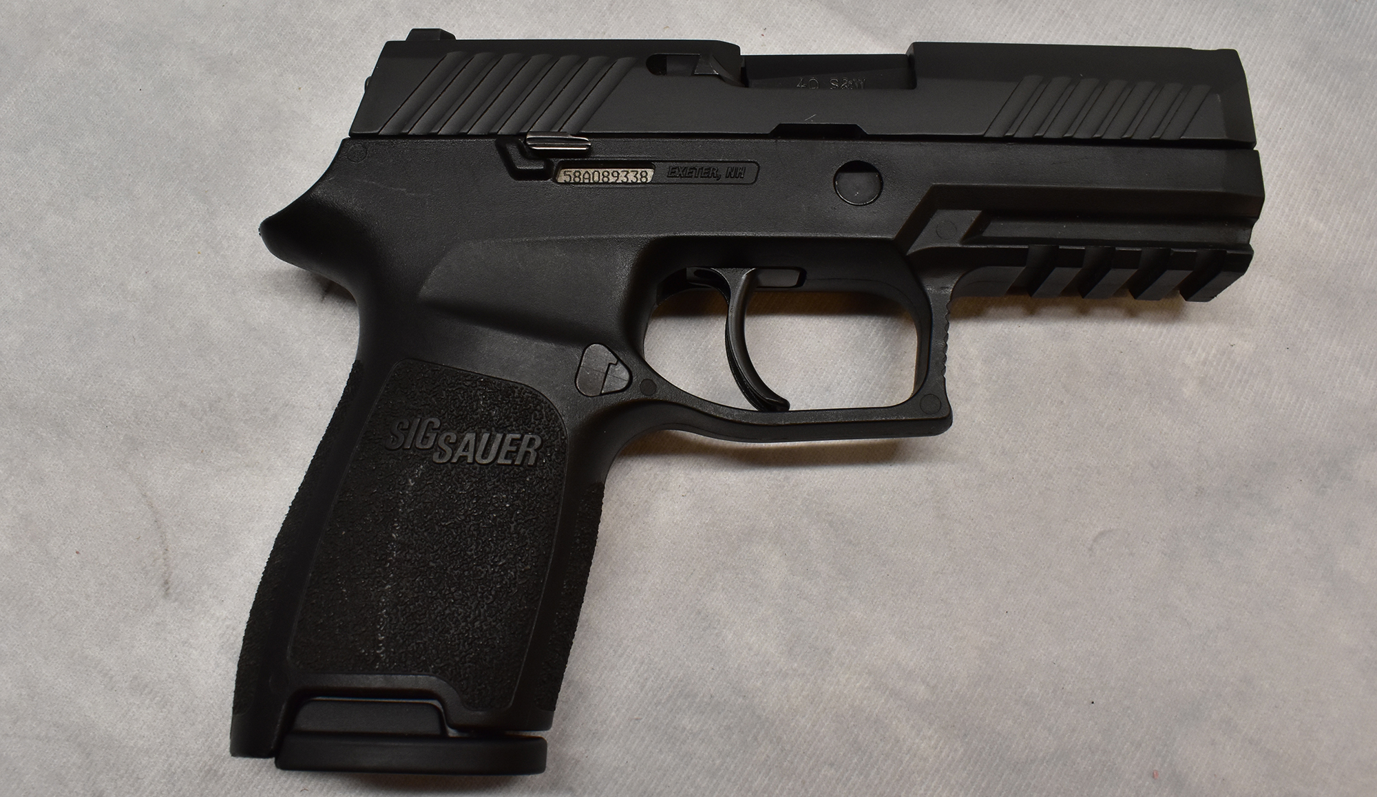 Sig Sauer ~ P320 ~ .40 S&W - Bass Pro Shops