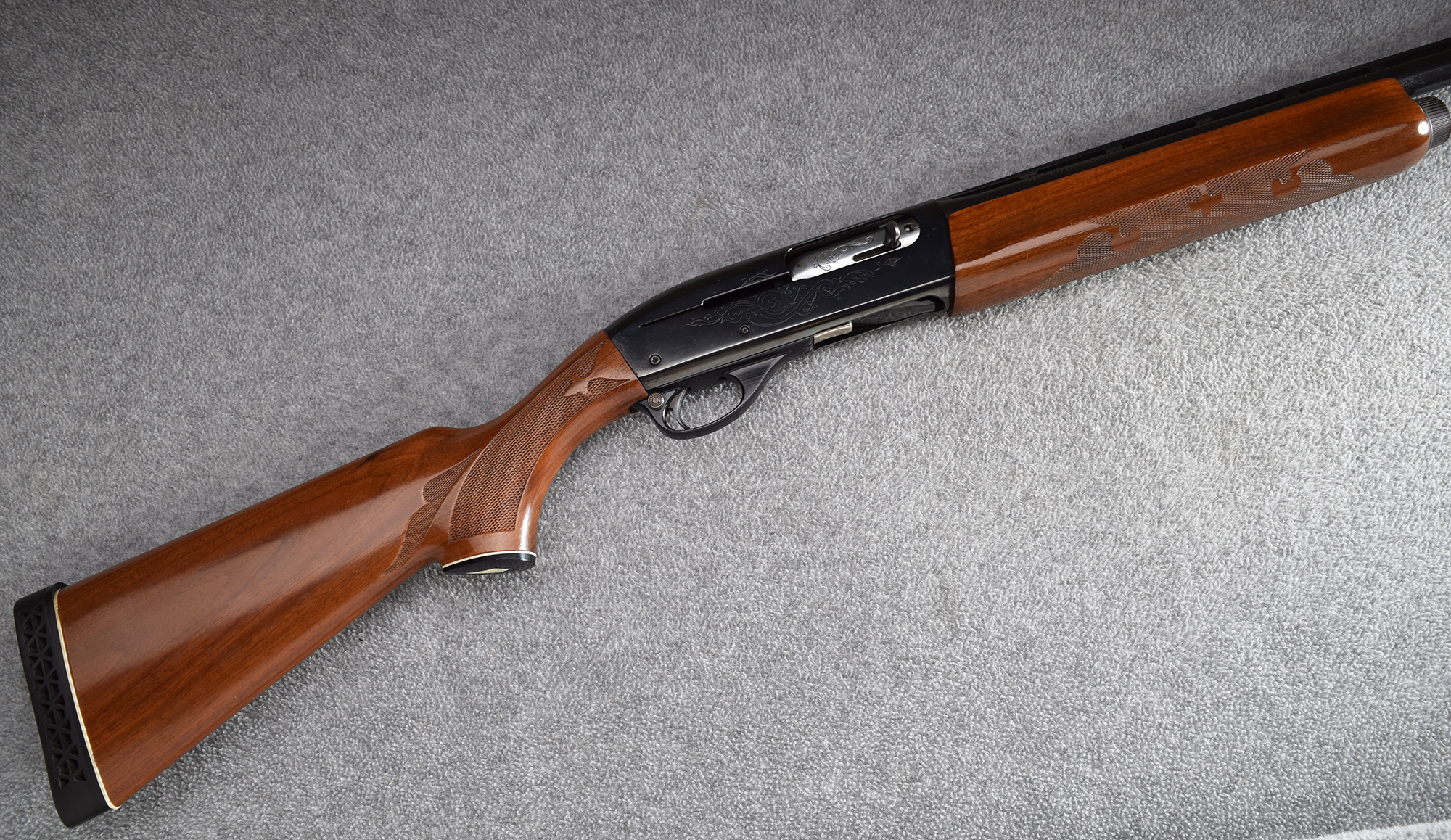Remington ~ 1100 ~ 12 Gauge